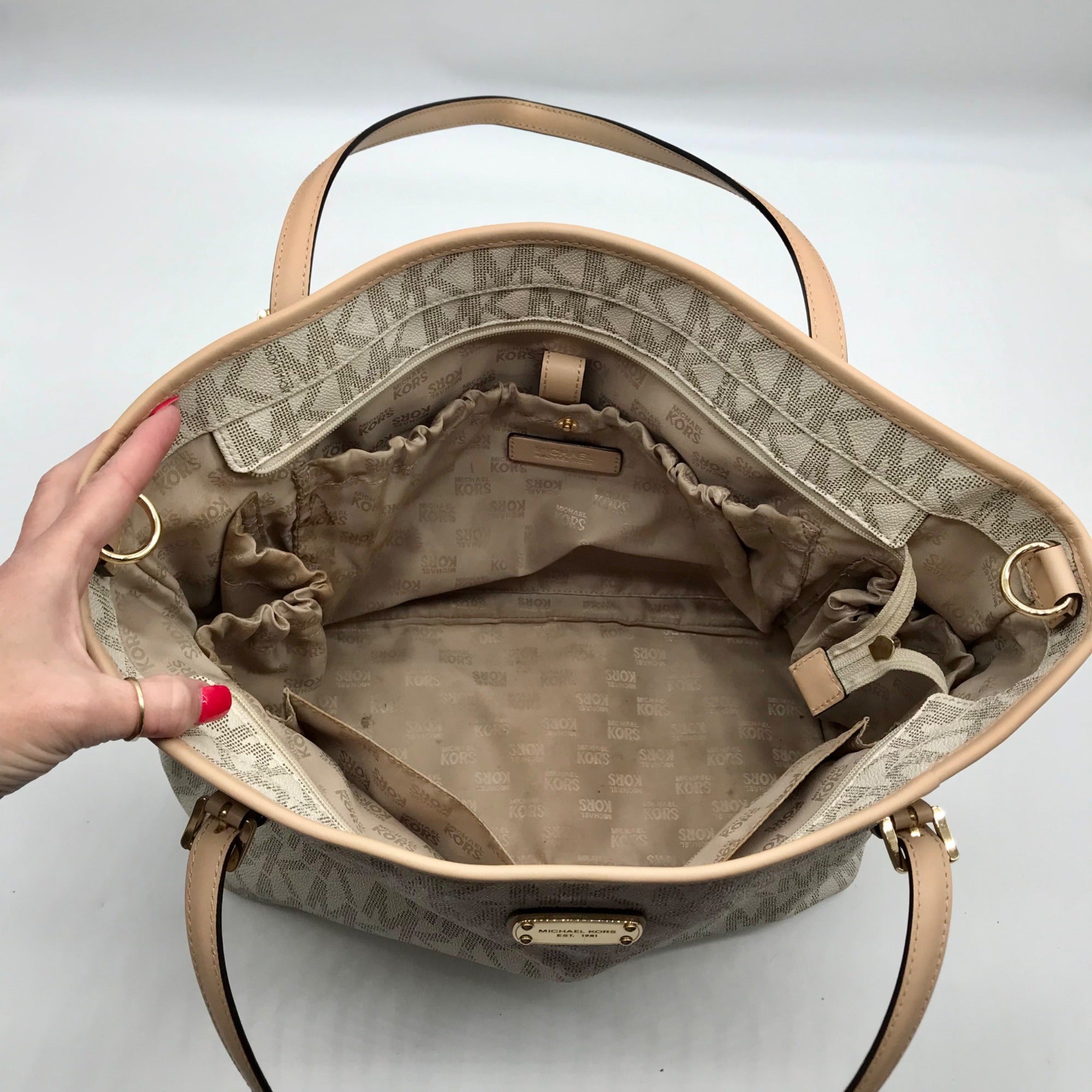 Michael Kors Vanilla Monogram Canvas Jet Set Travel Tote Bag