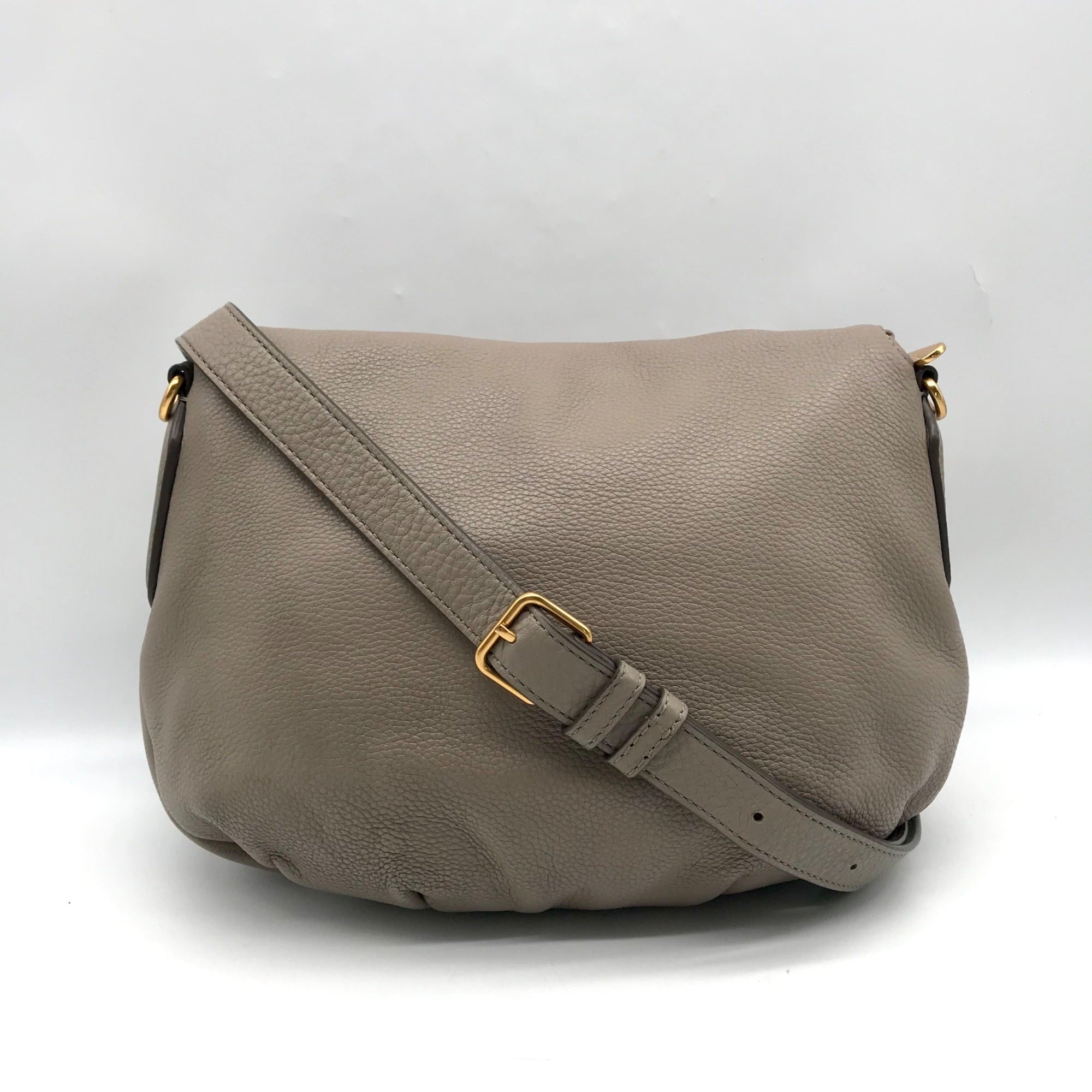 Marc Jacobs Gray Leather Classic Q Natasha Crossbody Bag
