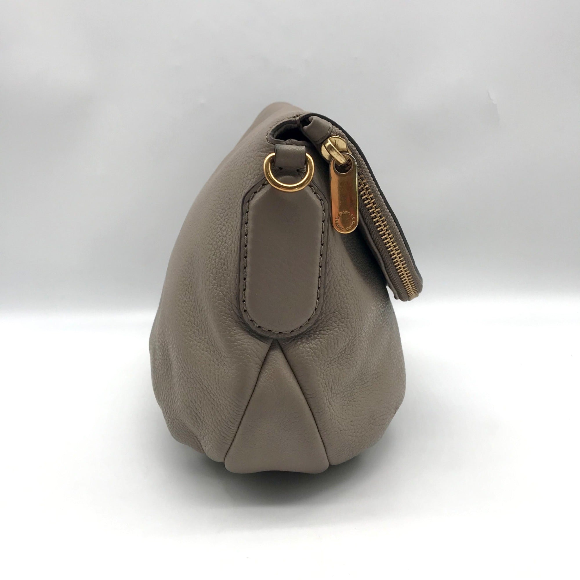 Marc Jacobs Gray Leather Classic Q Natasha Crossbody Bag