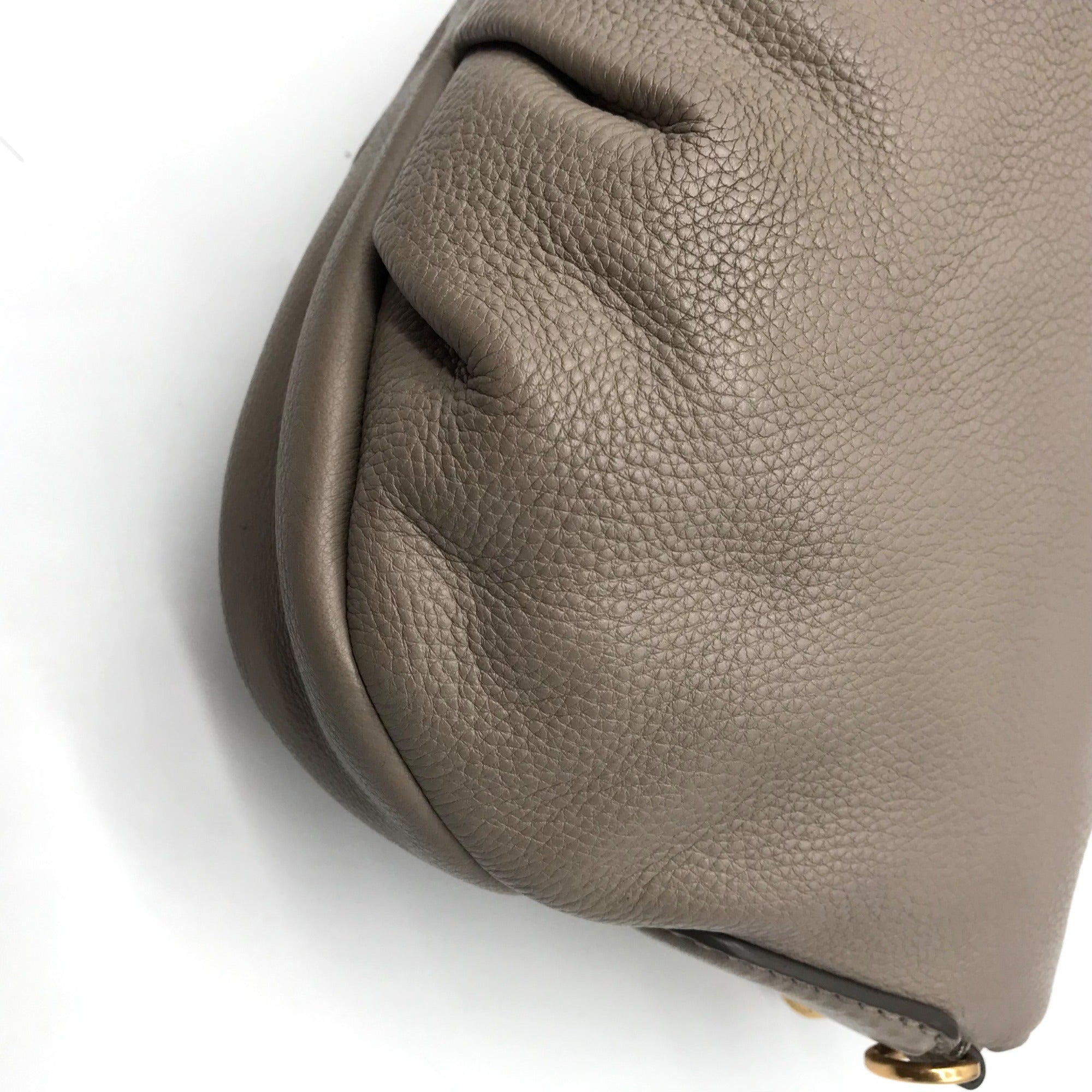 Marc Jacobs Gray Leather Classic Q Natasha Crossbody Bag