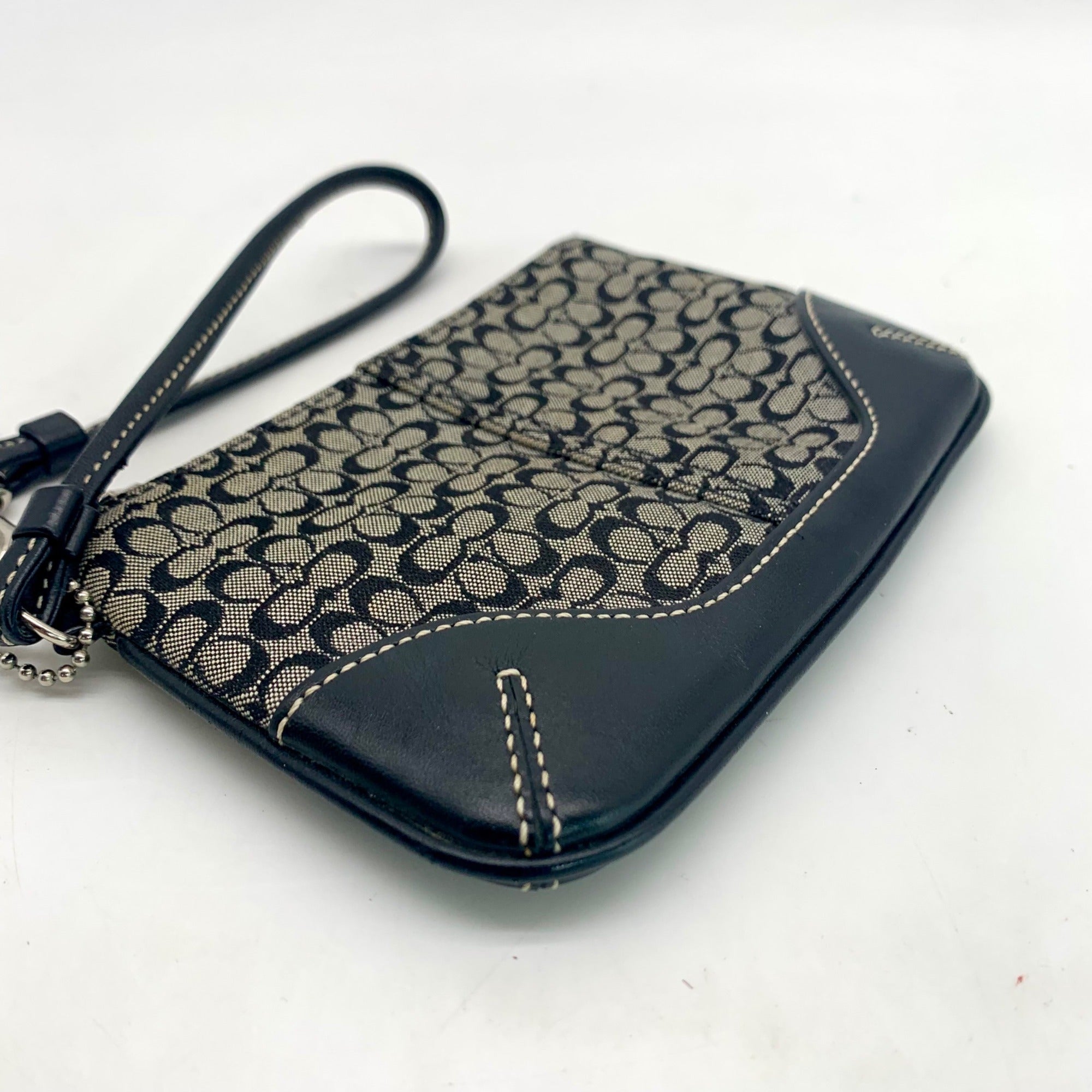 Coach Signature Canvas Black &amp; Gray Wristlet