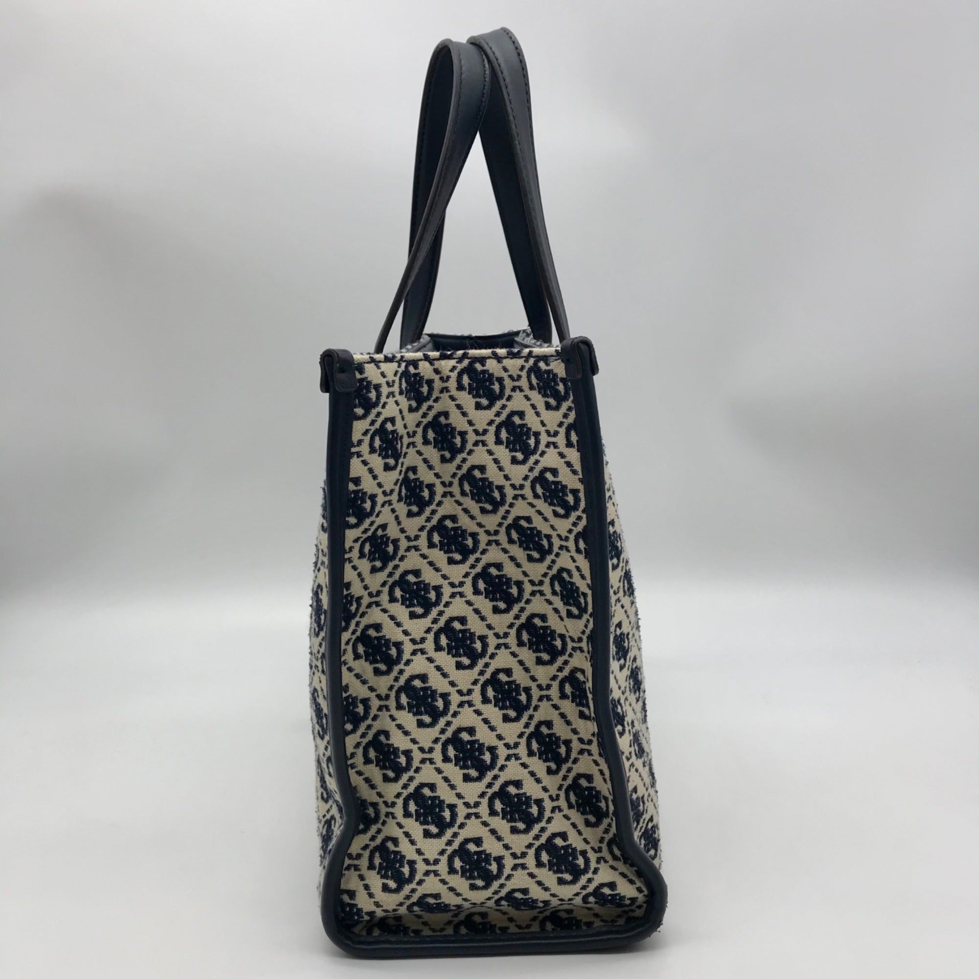 Guess Beige &amp; Blue Jacquard Izzy 2-Compartment Tote Bag
