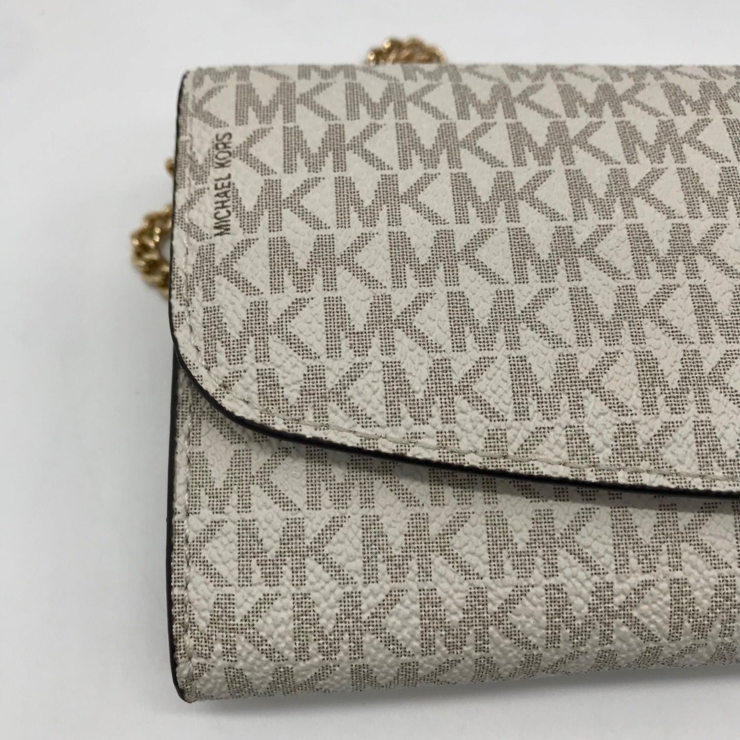 Michael Kors Vanilla Monogram Canvas Juliana Convertible Wallet