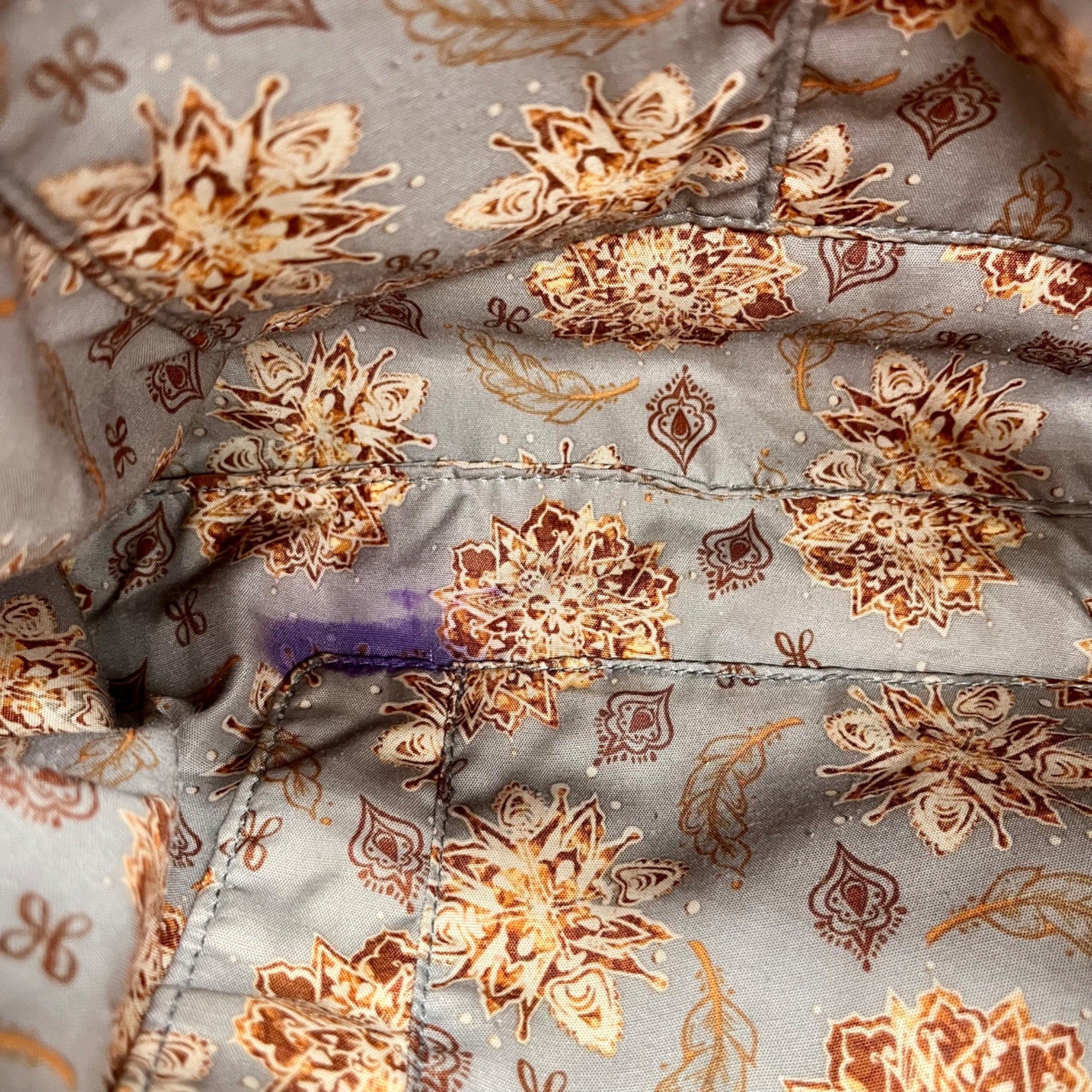 Hobo Beige Leather Shoulder Bag