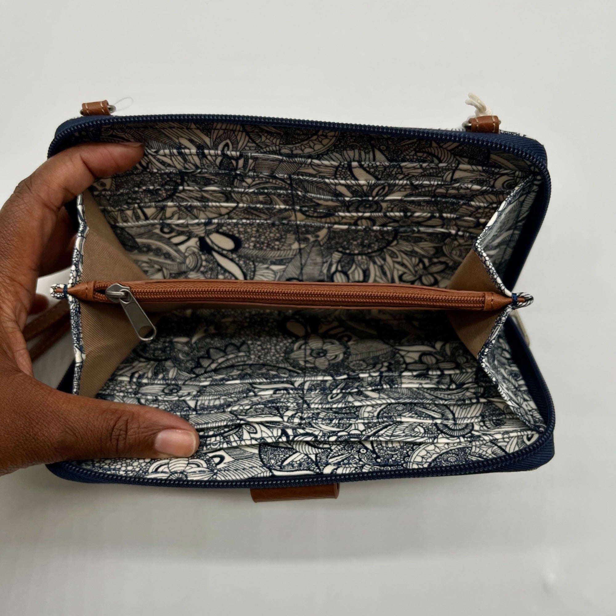 Sakroots Blue &amp; White Artist Circle Coated Canvas Large Smartphone Crossbody Bag