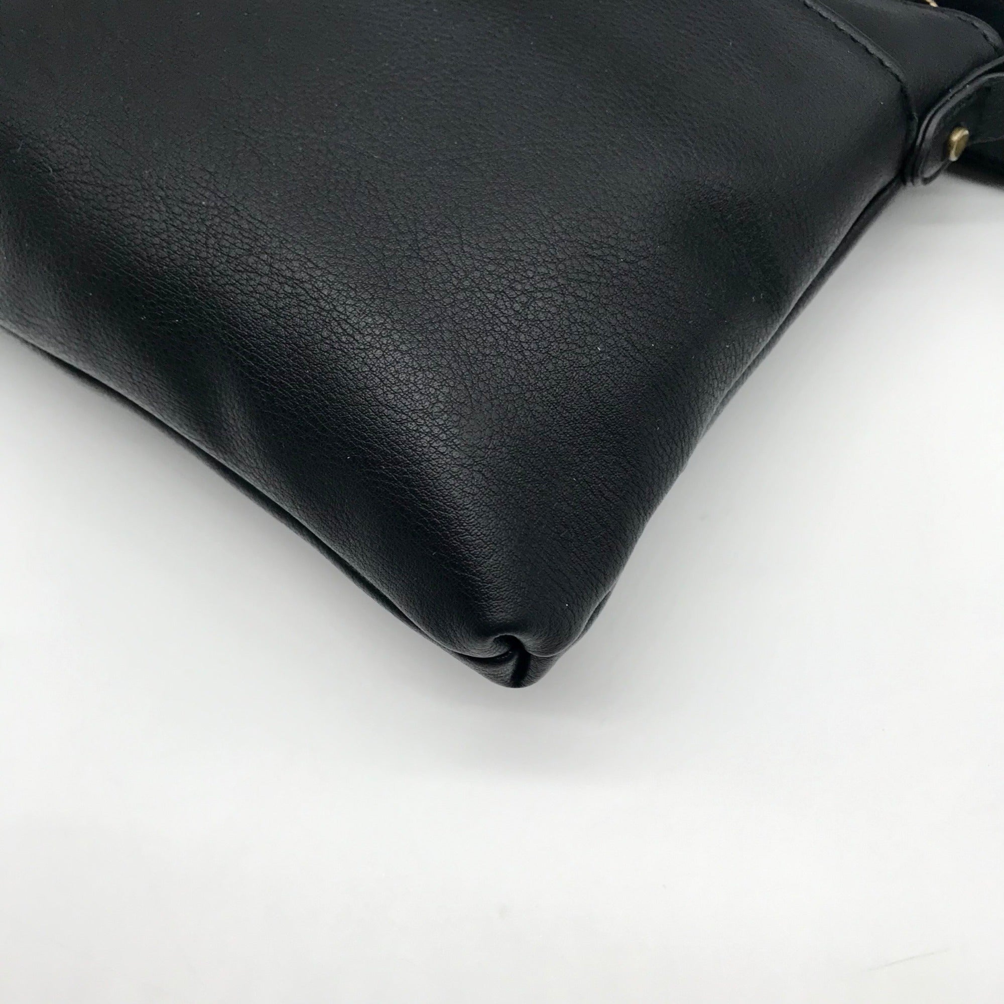 Style &amp; Co Black East West Hudsonn Crossbody
