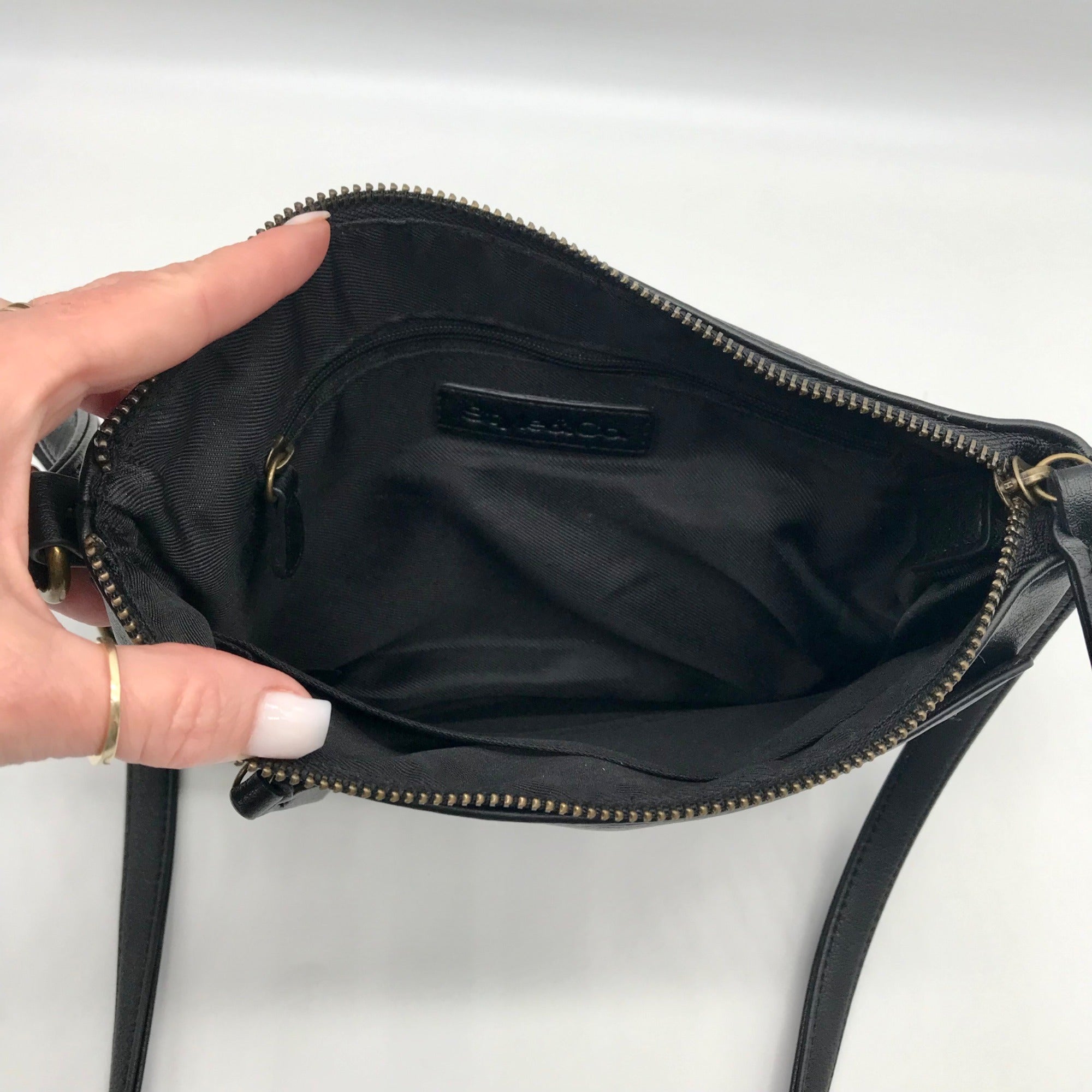 Style &amp; Co Black East West Hudsonn Crossbody