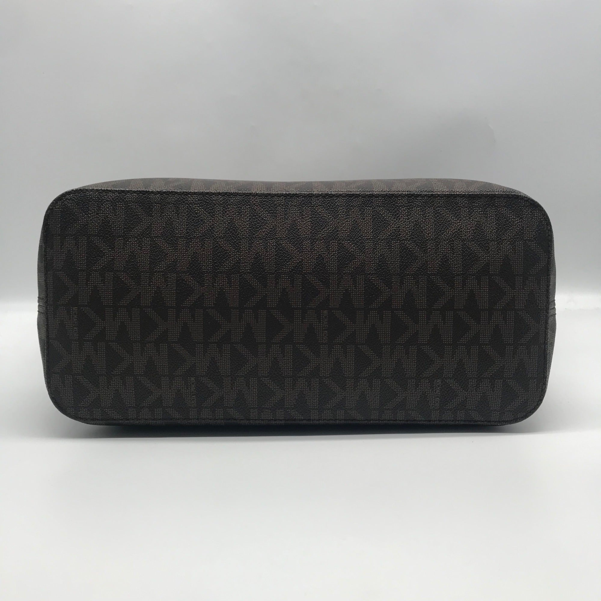 Michael Kors Jet Set Signature Coated Canvas Tote