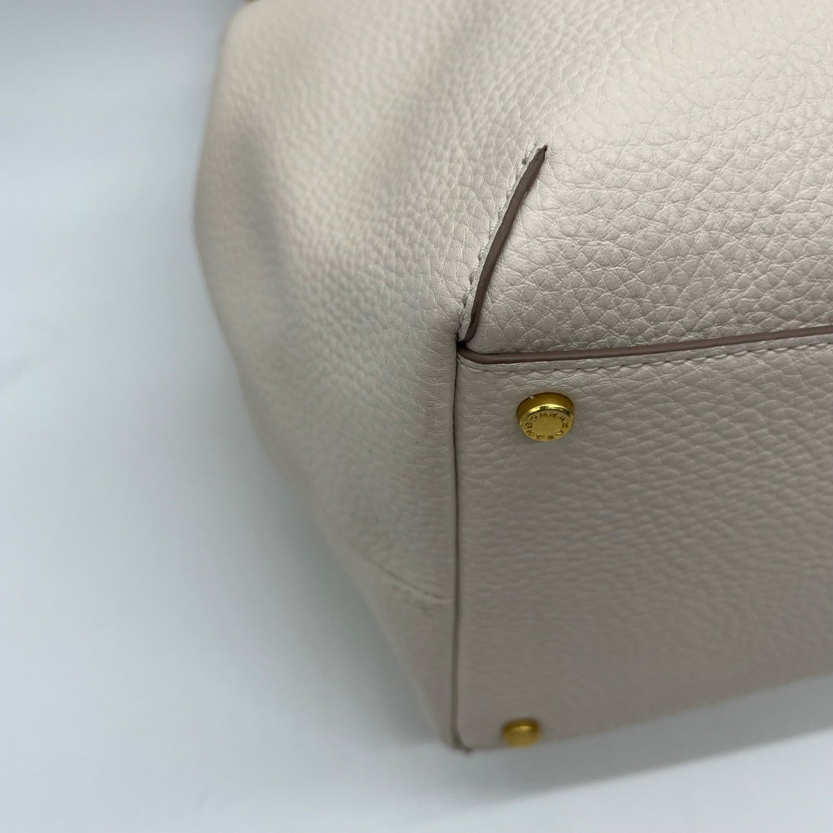 Donna Karan Ivory Pebbled Leather Slouchy Shoulder Bag