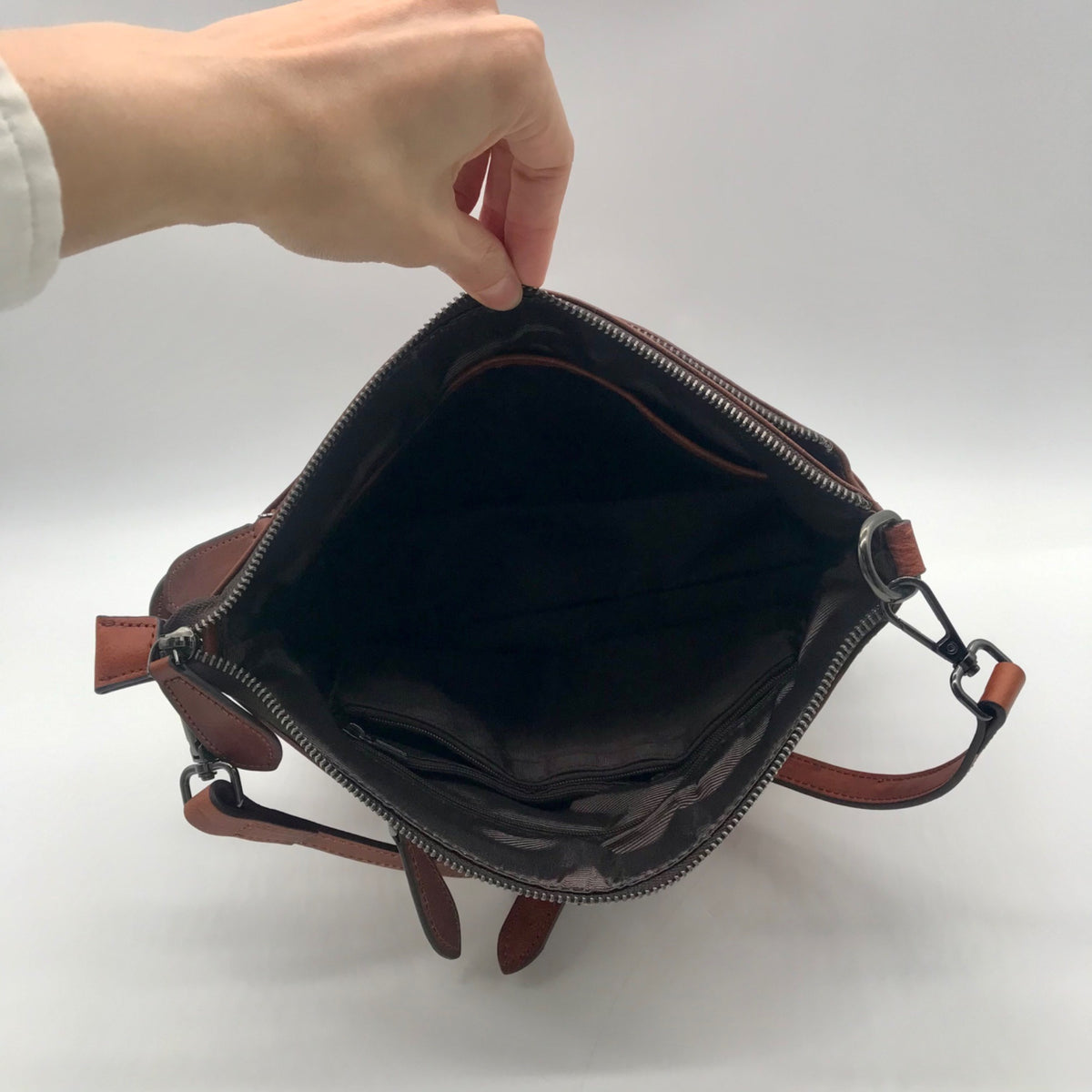 Heshe Brown Leather Multi-Pocket Crossbody Bag