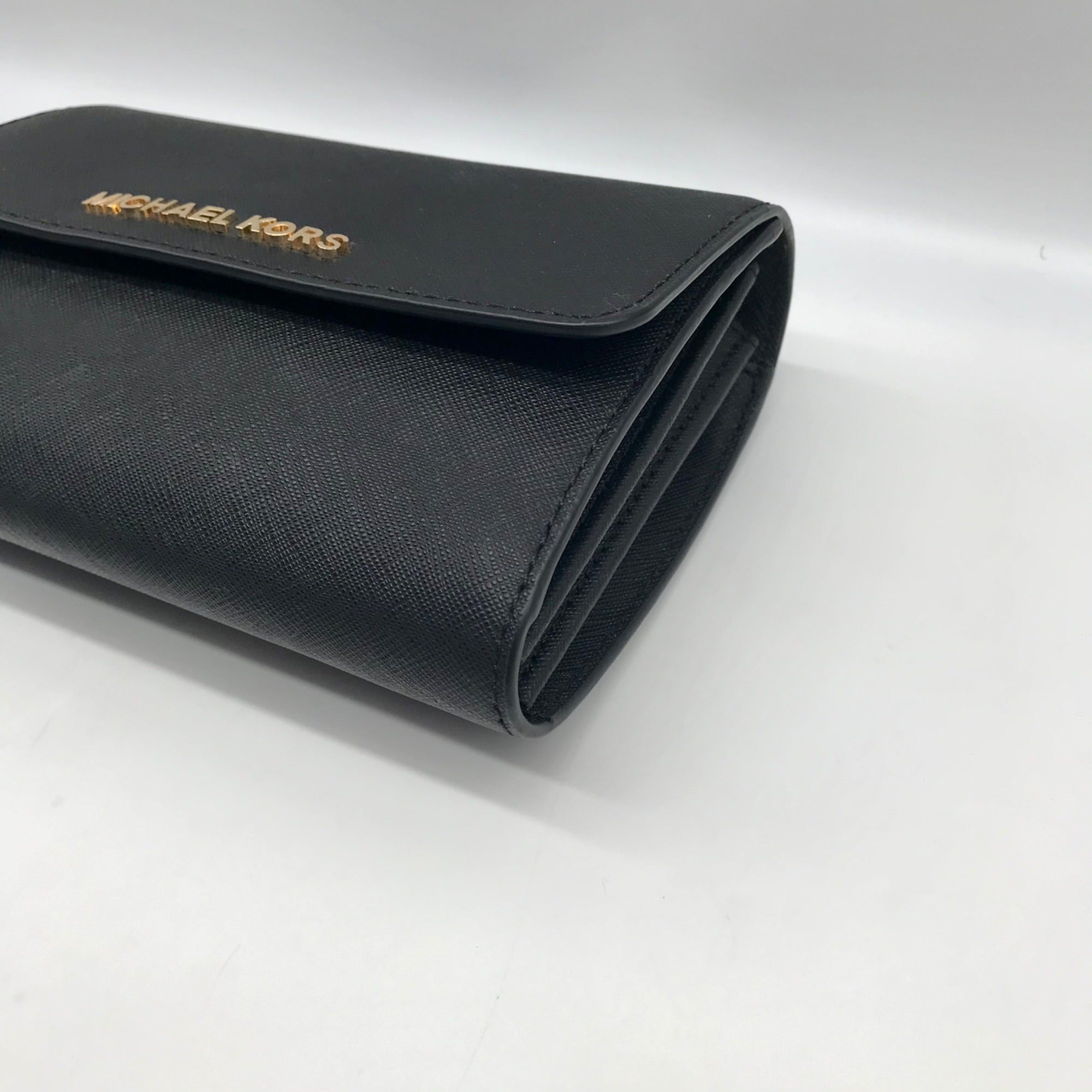 Michael Kors Black Saffiano Leather Jet Set Smartphone Crossbody