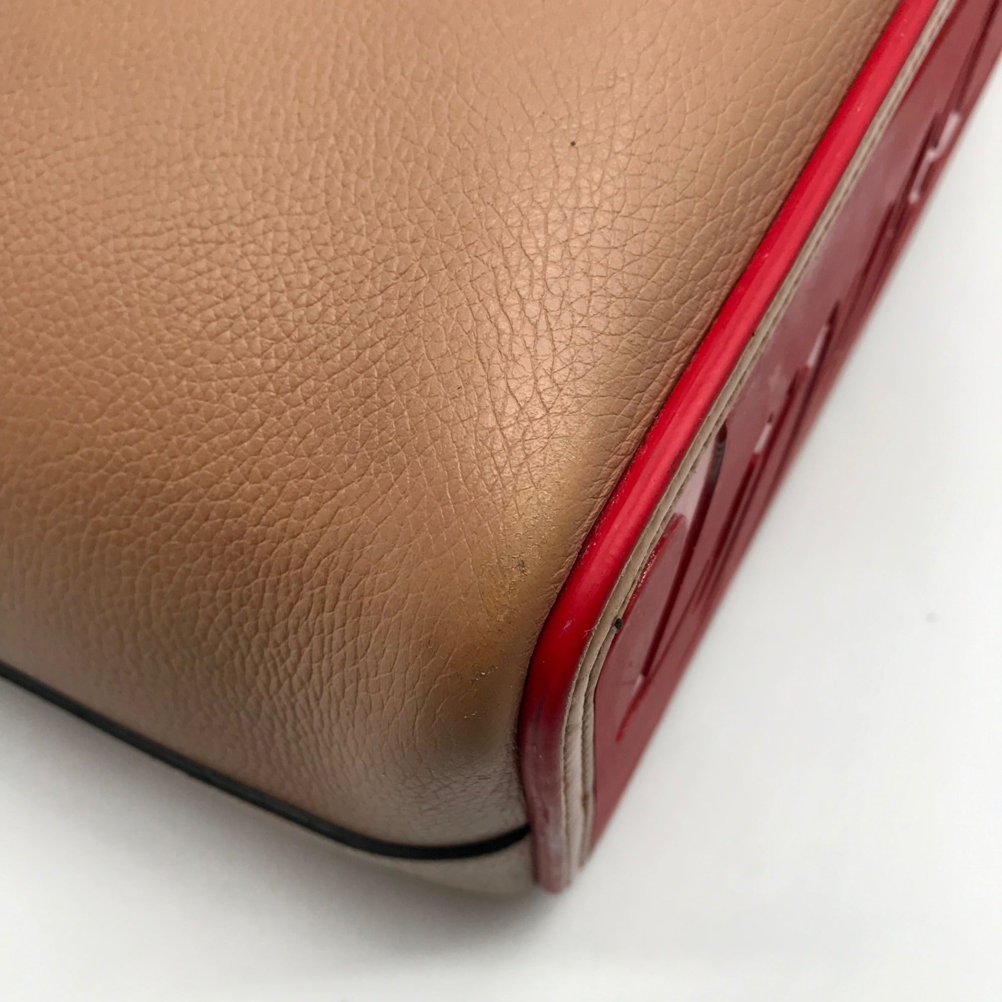 Christian Louboutin Nude Pebbled Leather Cabata Tote Bag