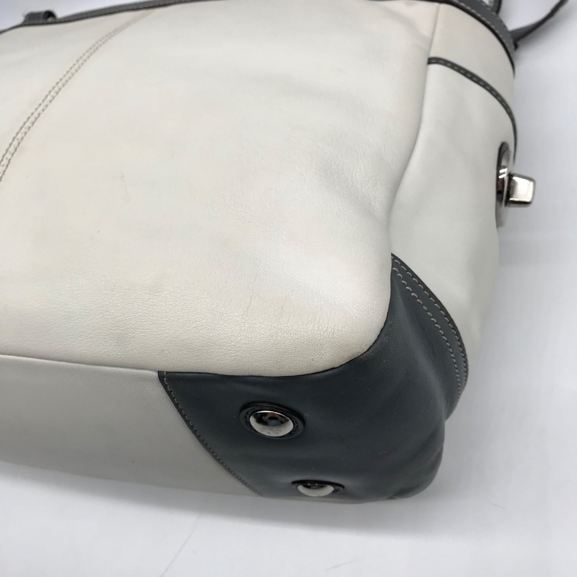 Coach Off White &amp; Grey Pleated Leather Gallery Tote Bag F13759