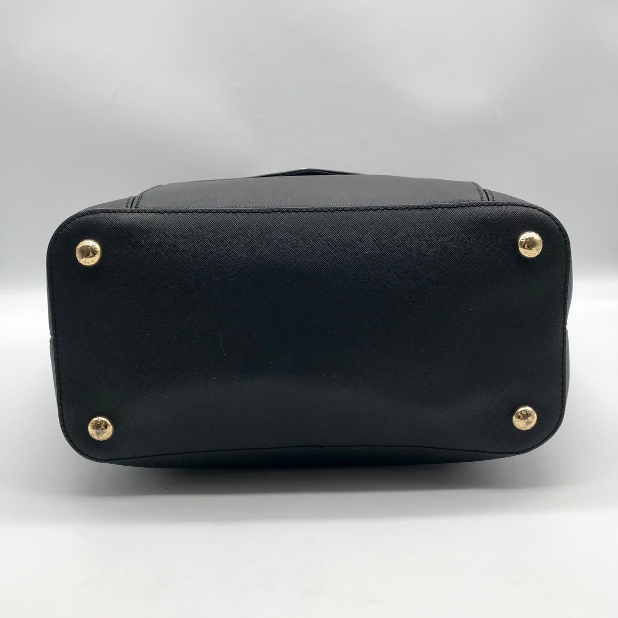Michael Kors Black Saffiano Leather Jet Set Multi-Function Pocket Tote Bag