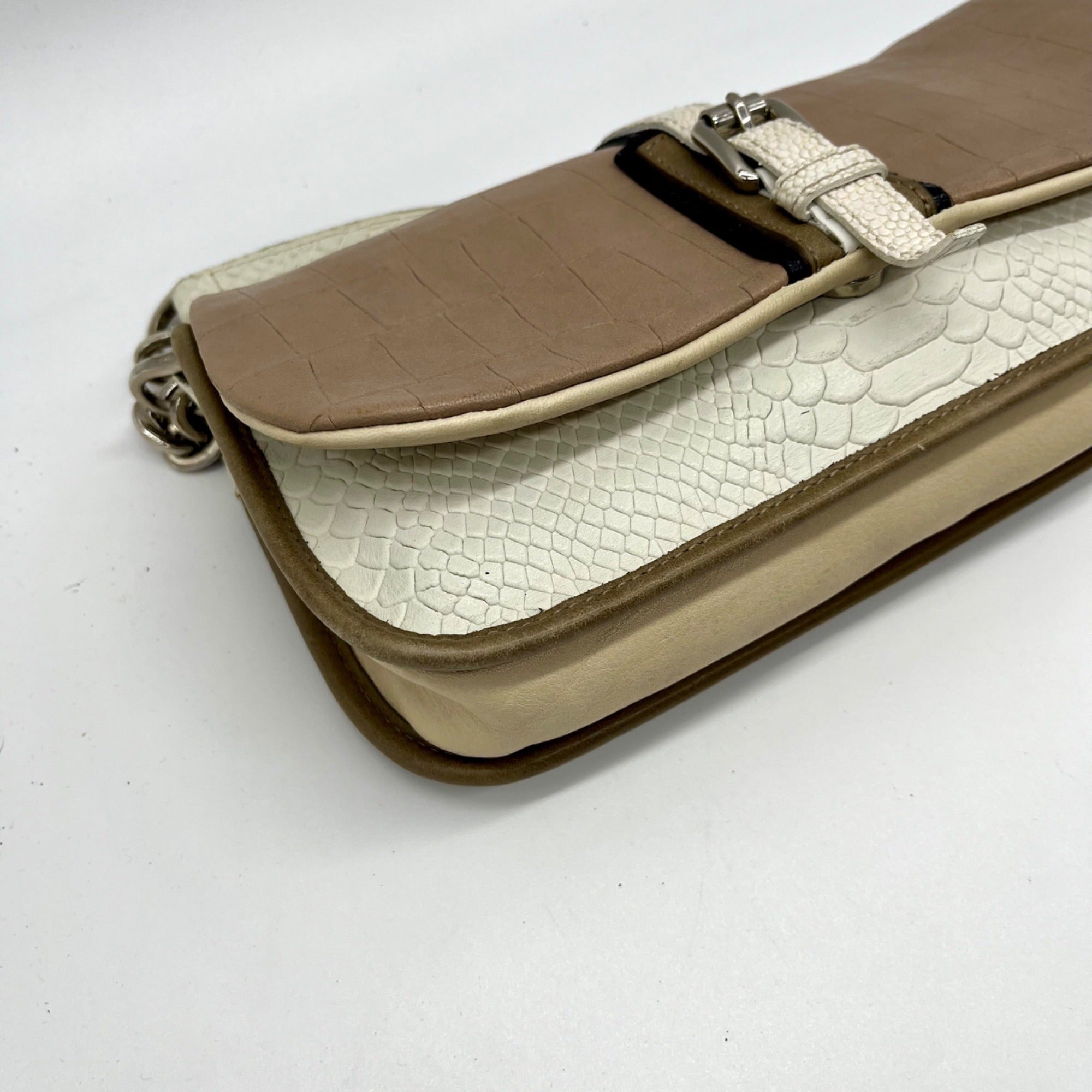 LongChamp Beige Leather Shoulder Bag