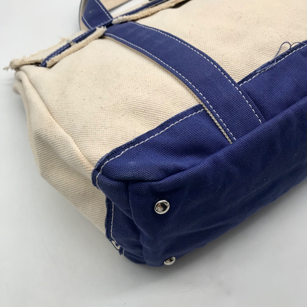 Sunwin Cream &amp; Blue Canvas Tote Bag