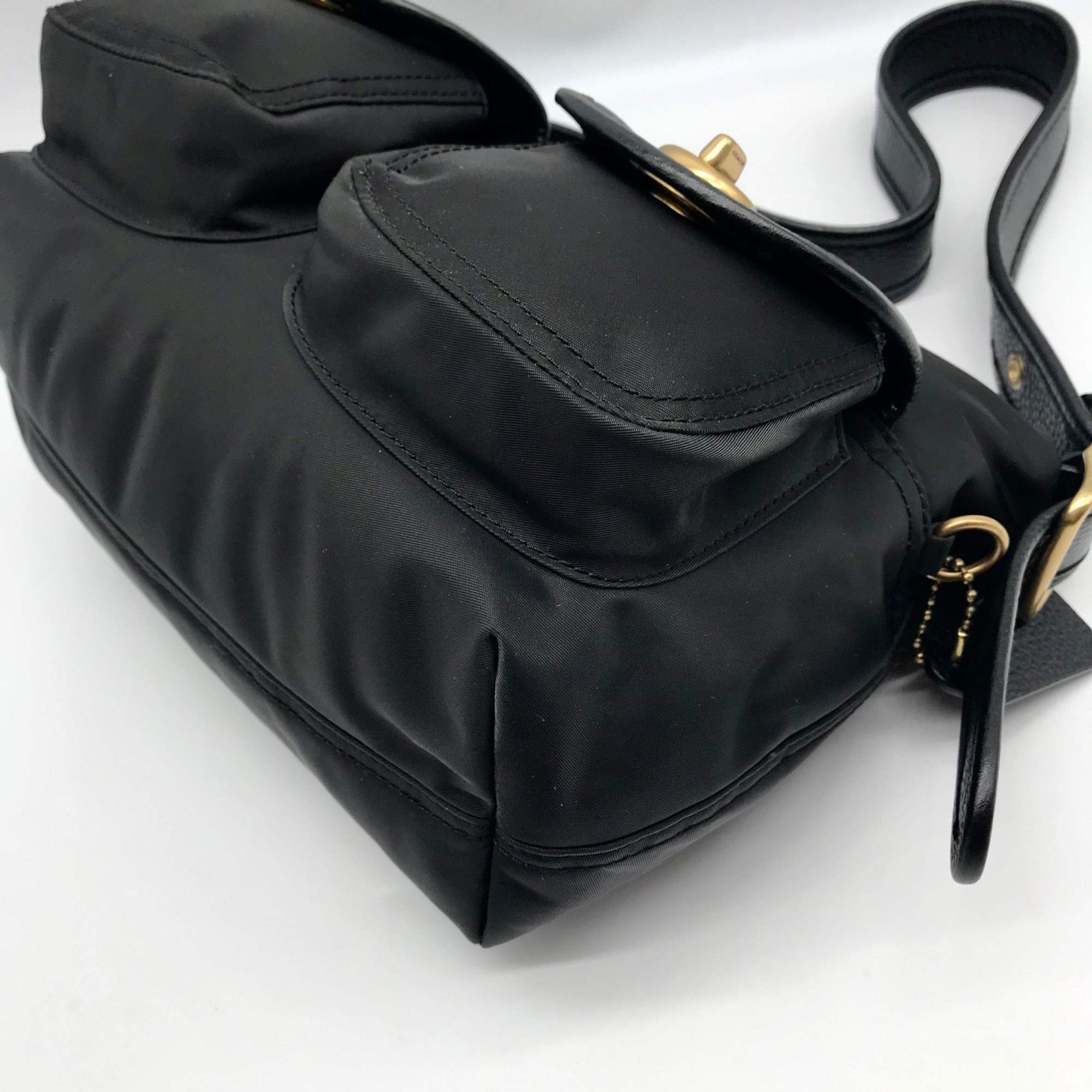 Coach Black Nylon Cargo Shoulder Bag With Interior Vintage Rose Print 3135