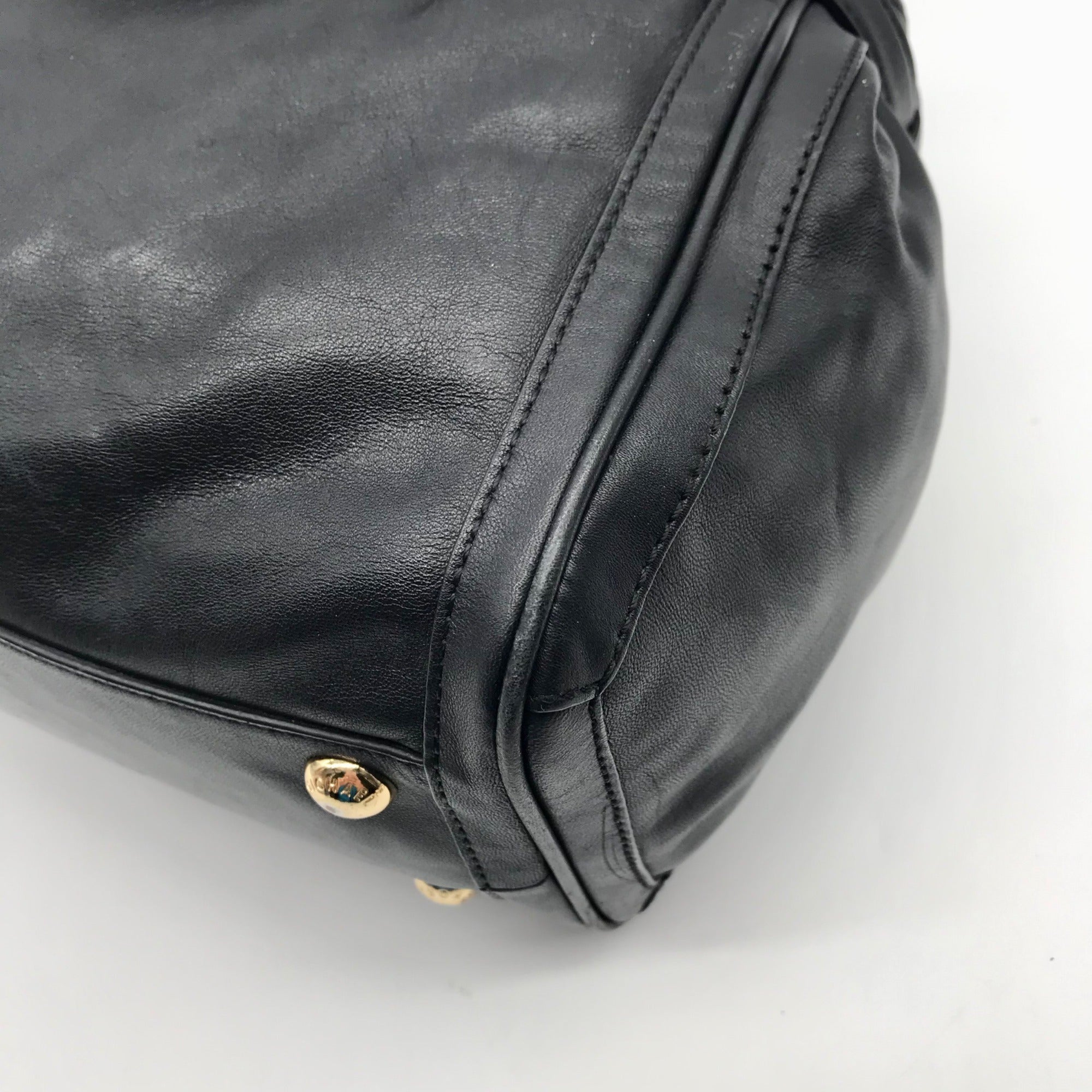 Michael Kors Black Leather Belted Hudson Convertible Shoulder Bag