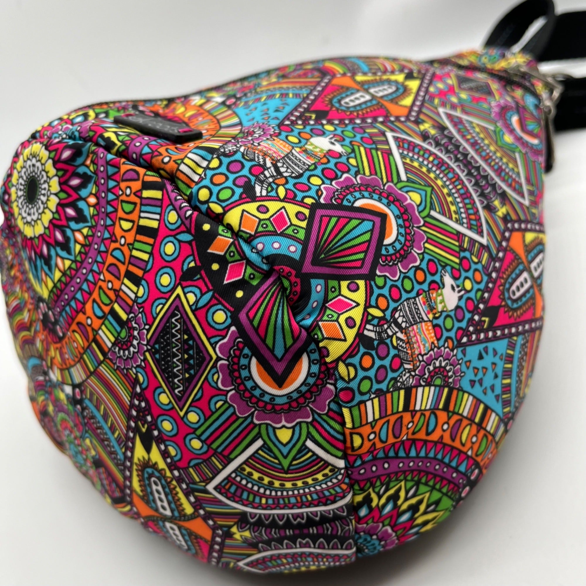 Sakroots Black Spirit Multicolor Nylon On The Go Sling Pack