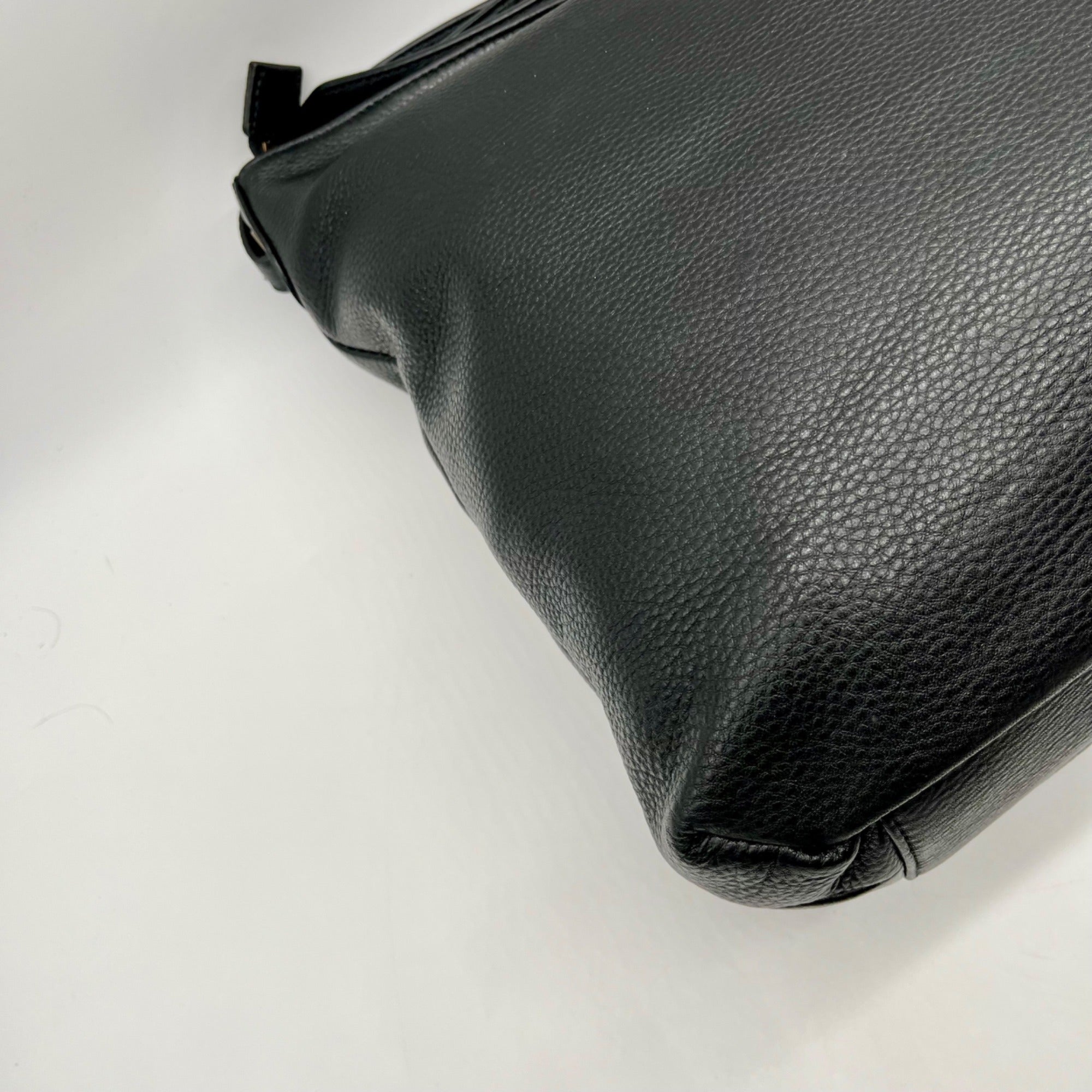 Ugg Black Pebbled Leather Shoulder Bag