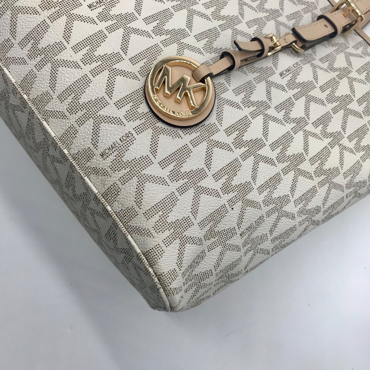 Michael Kors Cream Faux Leather Jet Set Travel Size Tote Bag