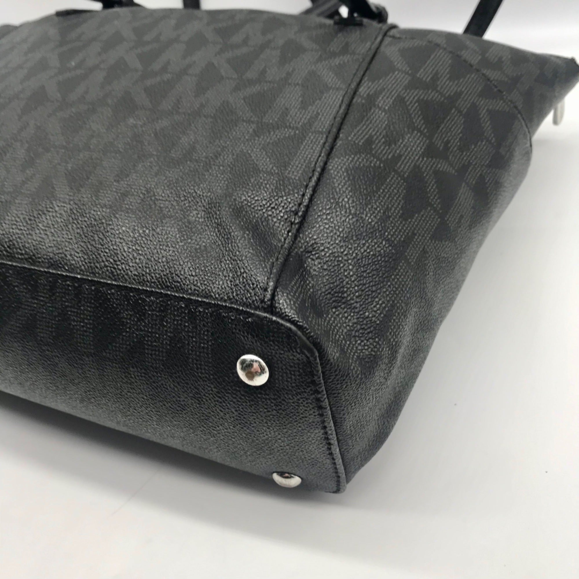 Michael Kors Black Leather Jet Set Tote Bag