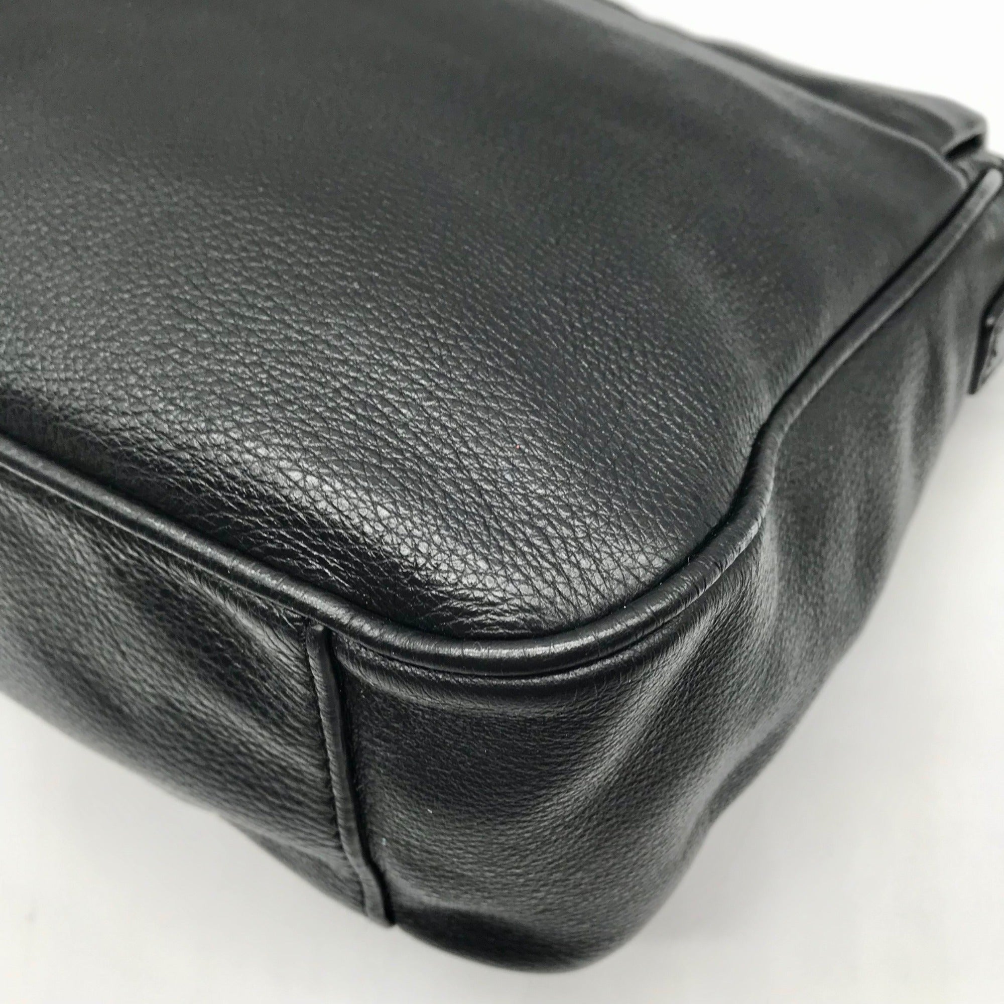 Marc Jacobs Black Leather Crossbody Bag
