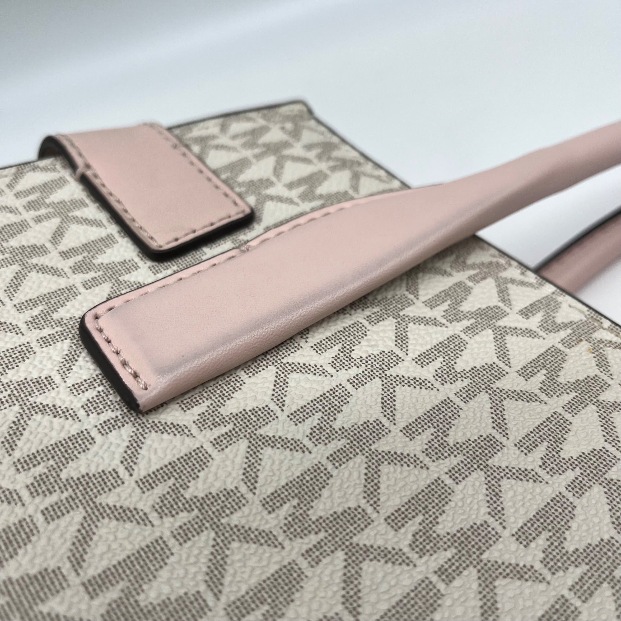 Michael Kors Carmen Vanilla/Powder Blush Signature Canvas Medium Belted Satchel
