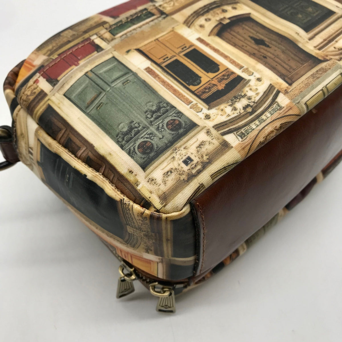 Patricia Nash Doorways To Italy Print Crossbody Bag