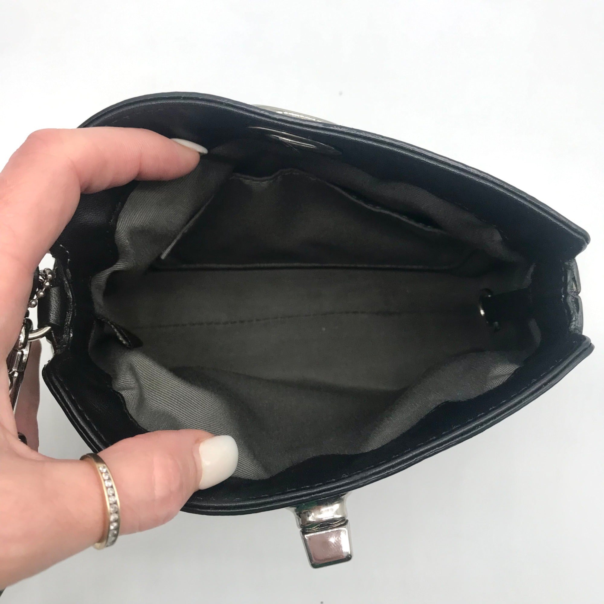Coach Black &amp; Gray Signature Canvas Turn-lock Wristlet