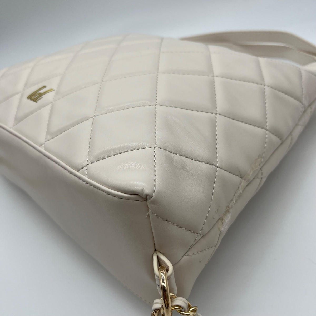 Like Dreams Ivory Quilted Convertible Shoulder Bag With Wallet
