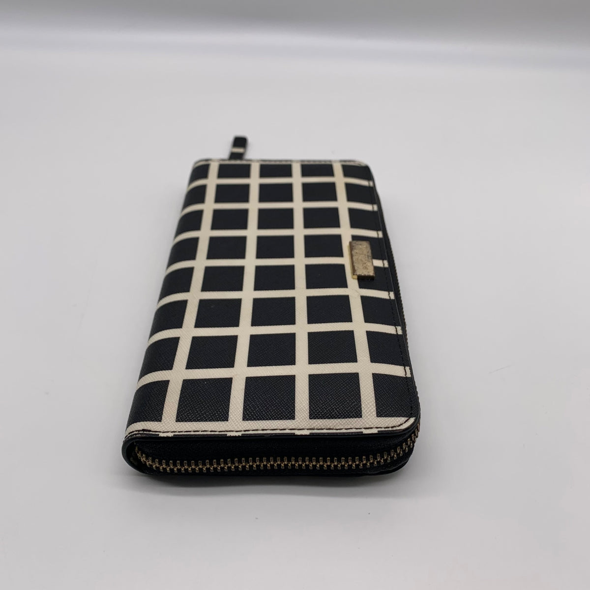 Kate Spade Black &amp; White Saffiano Leather Neda Laurel Way Wallet