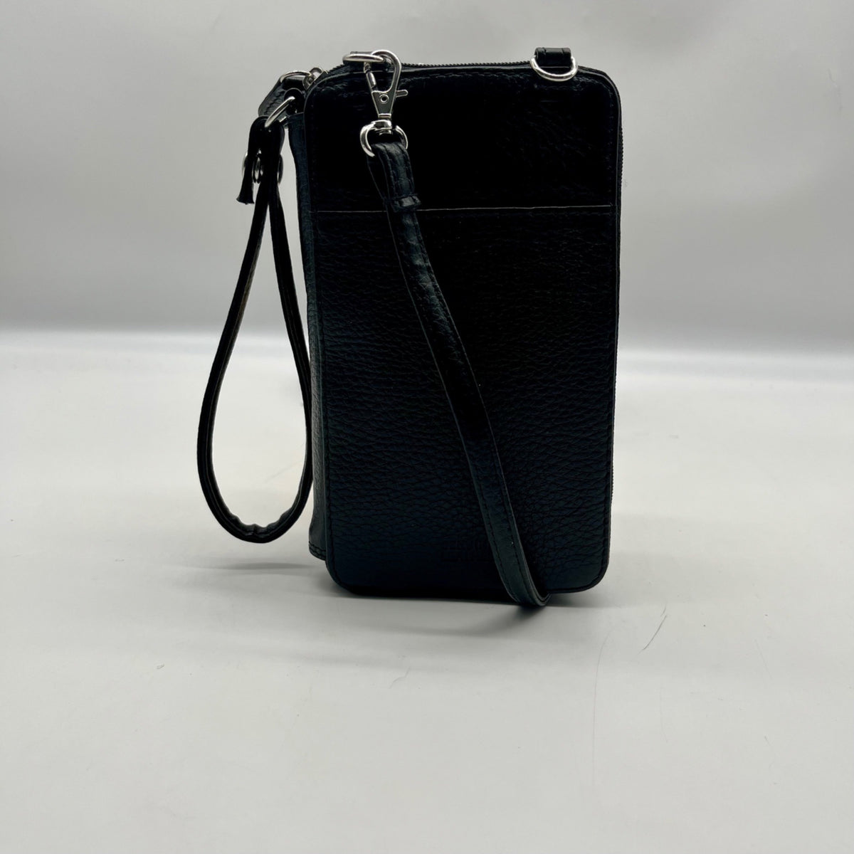 Giani Bernini Black Softy Leather Tech Crossbody Wallet