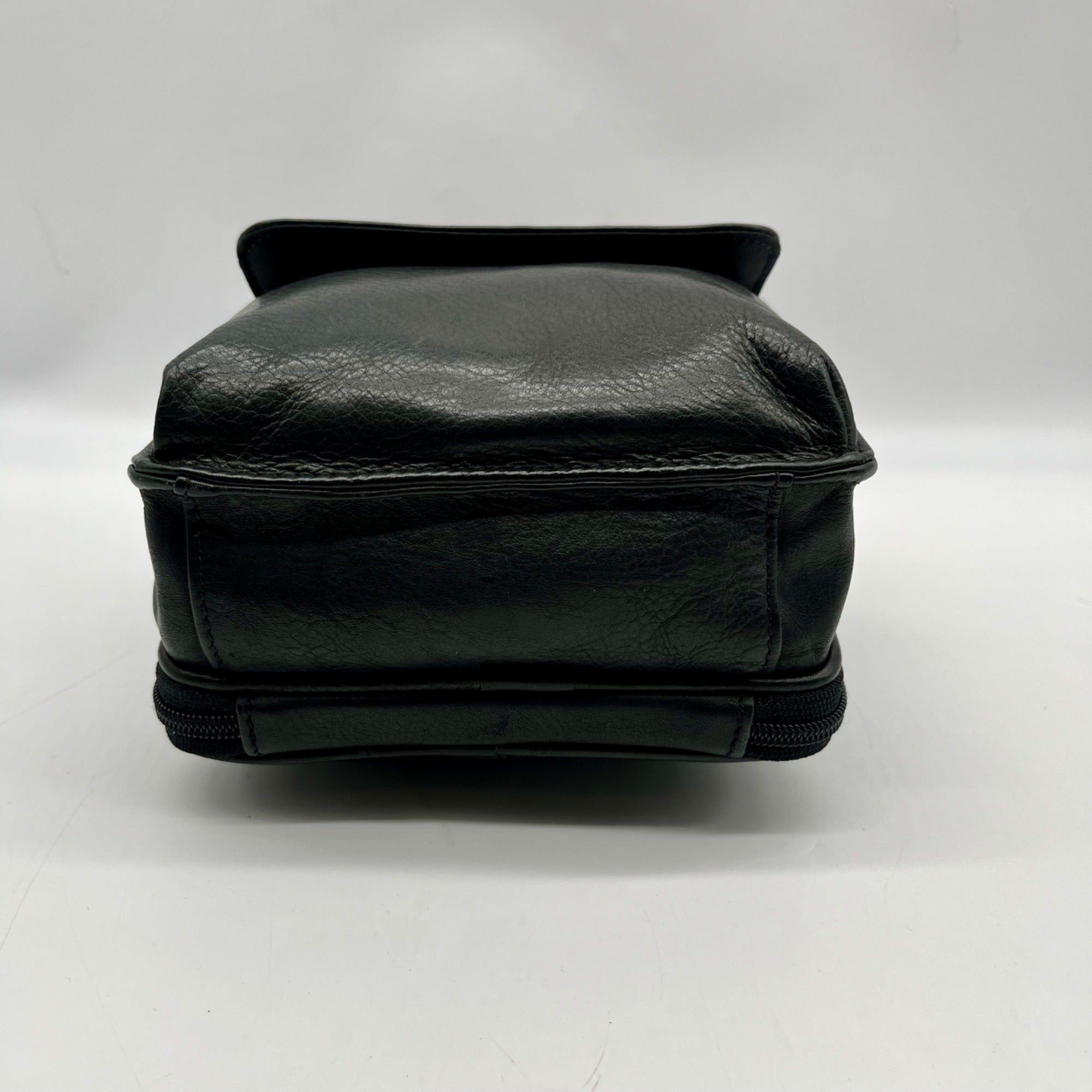 Fossil Black Padded Leather Crossbody Bag