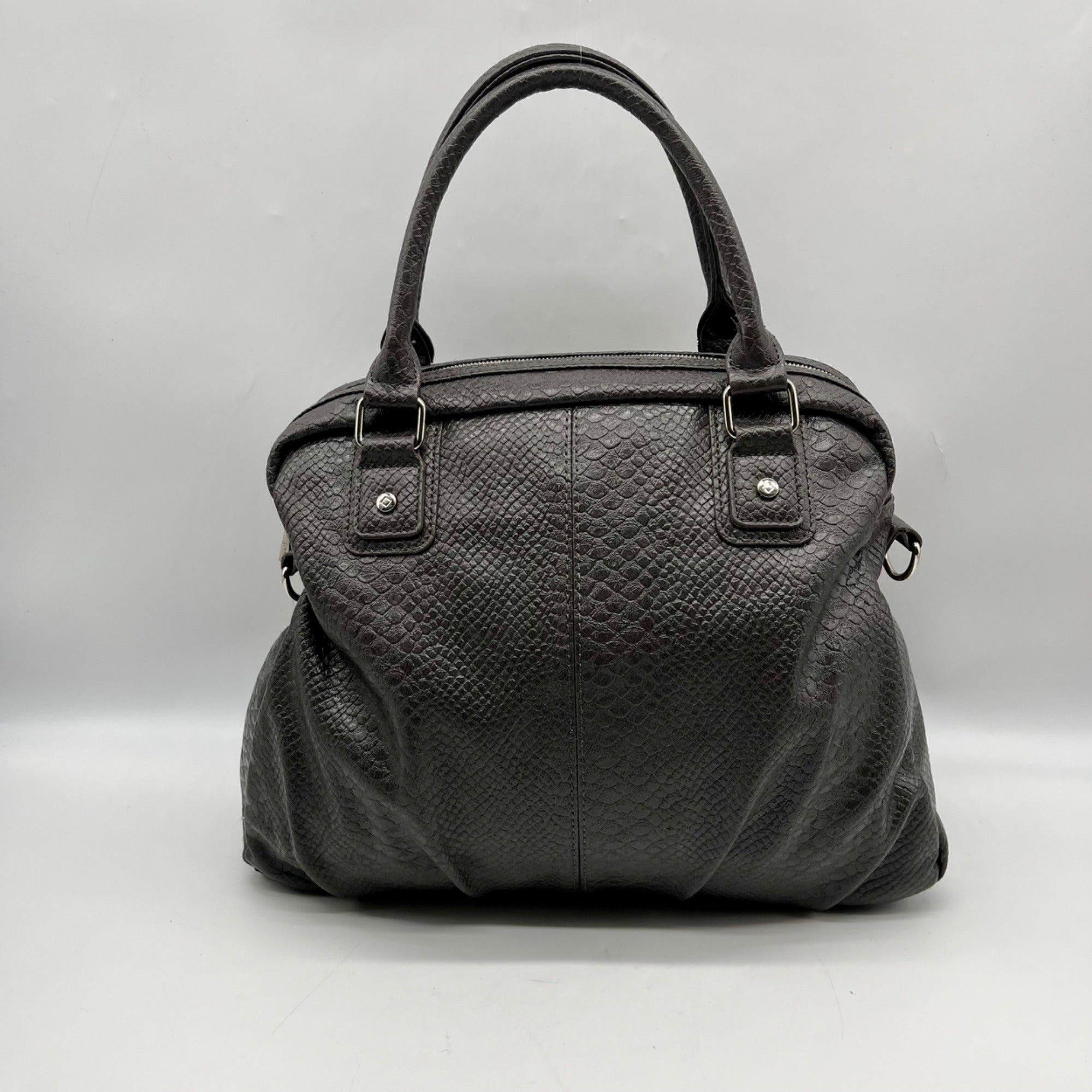 Jewell Grey Faux Leather Thirty-One Couture Street