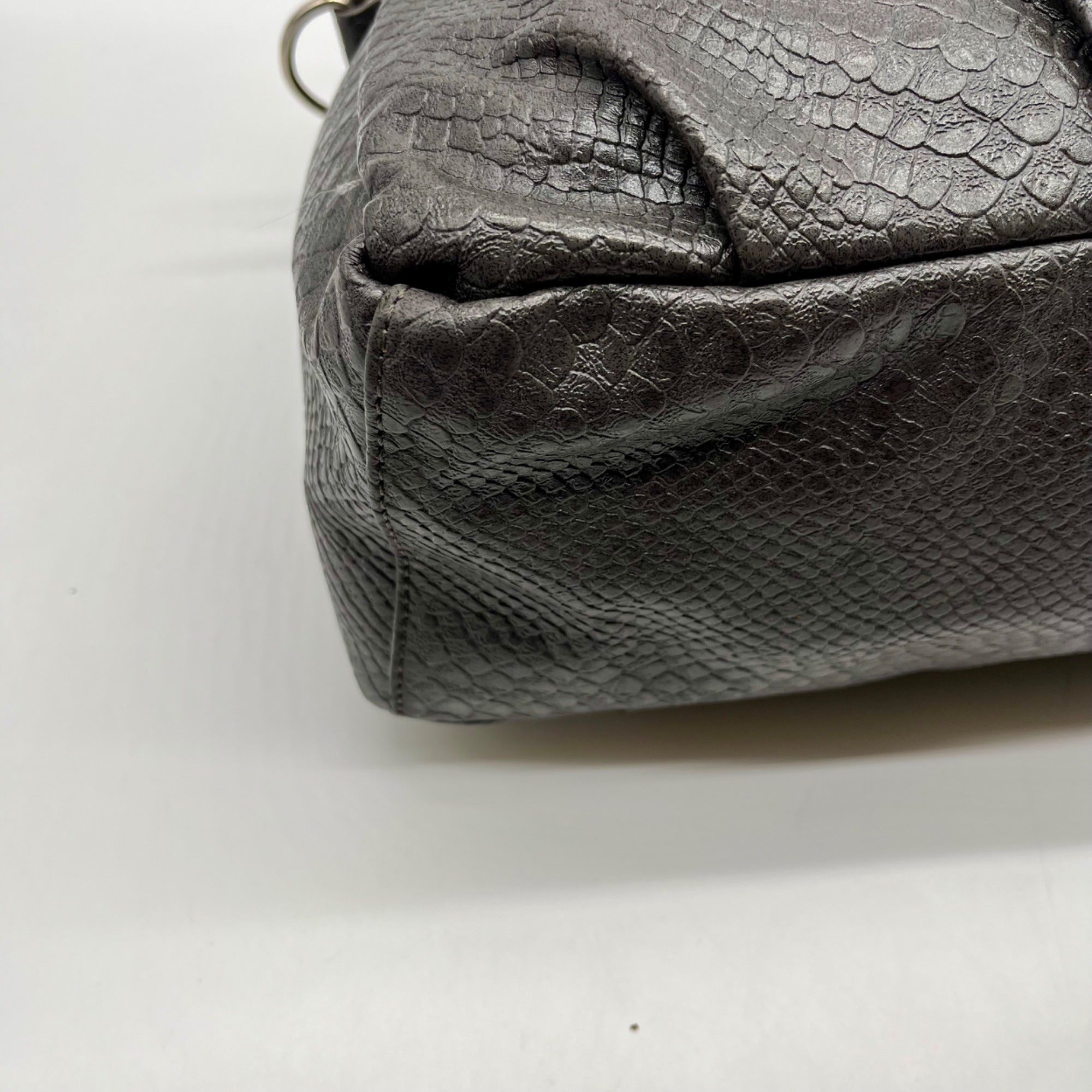 Jewell Grey Faux Leather Thirty-One Couture Street