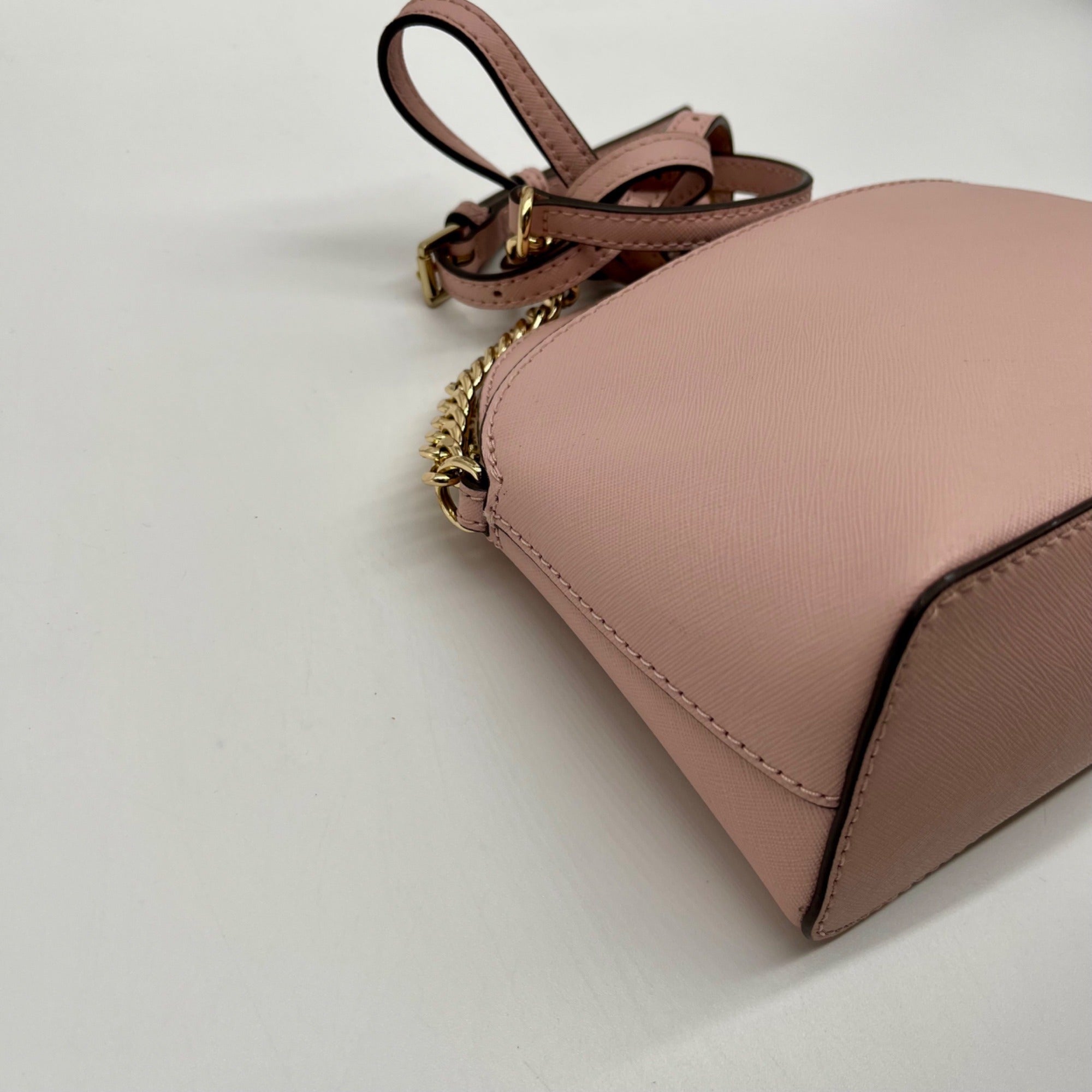 Kate Spade Pink Jet Set Travel Medium Dome Crossbody Bag