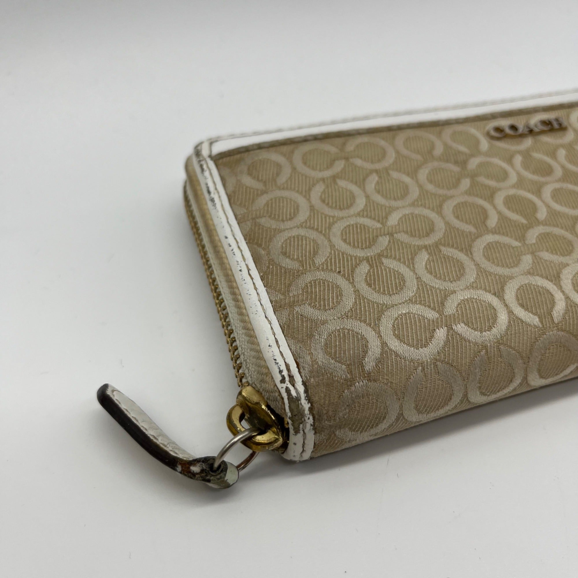 Coach Beige Madison Op Art Accordion Zip Wallet
