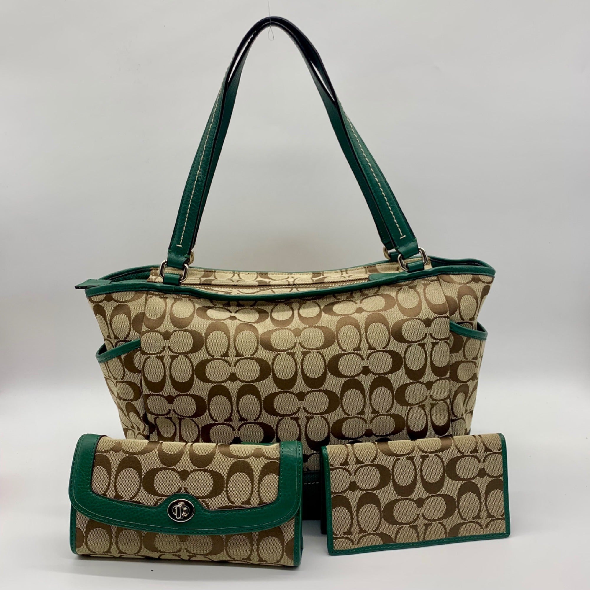Coach Park Green Canvas Park Signature Carrie Tote