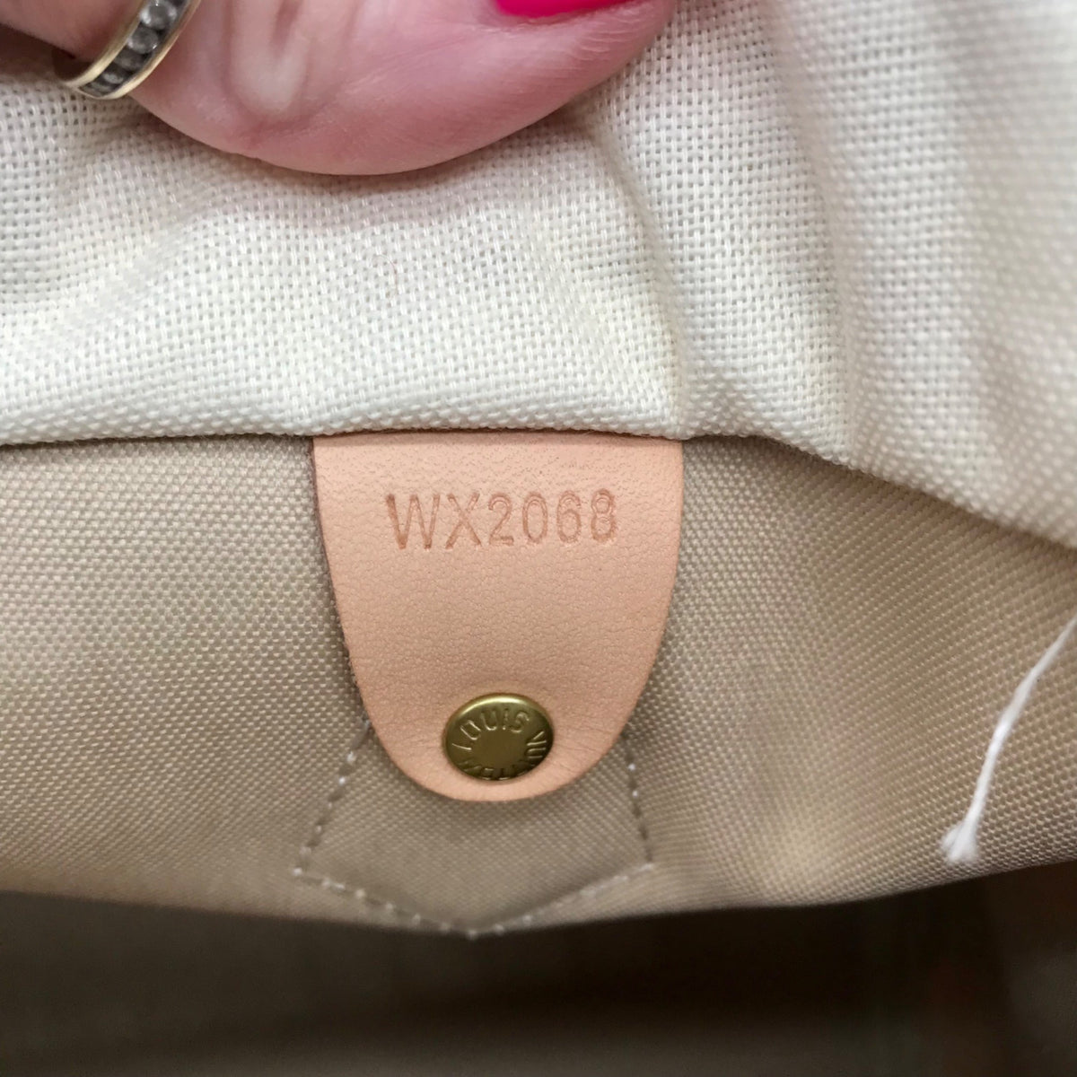 Louis Vuitton White Leather Speedy Bandouliere 30 Shoulder Bag