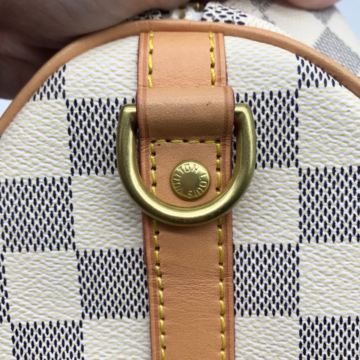 Louis Vuitton White Leather Speedy Bandouliere 30 Shoulder Bag