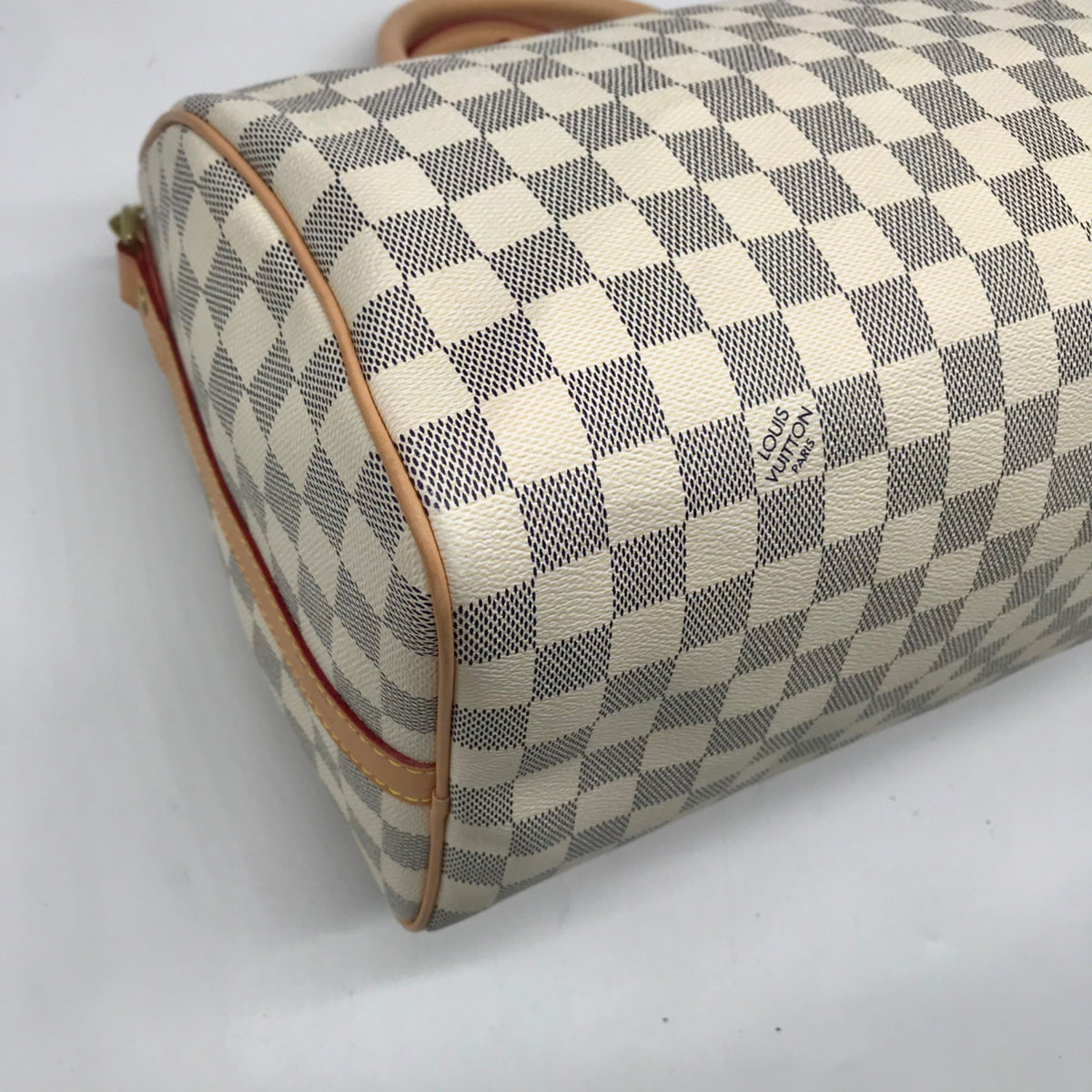 Louis Vuitton White Leather Speedy Bandouliere 30 Shoulder Bag