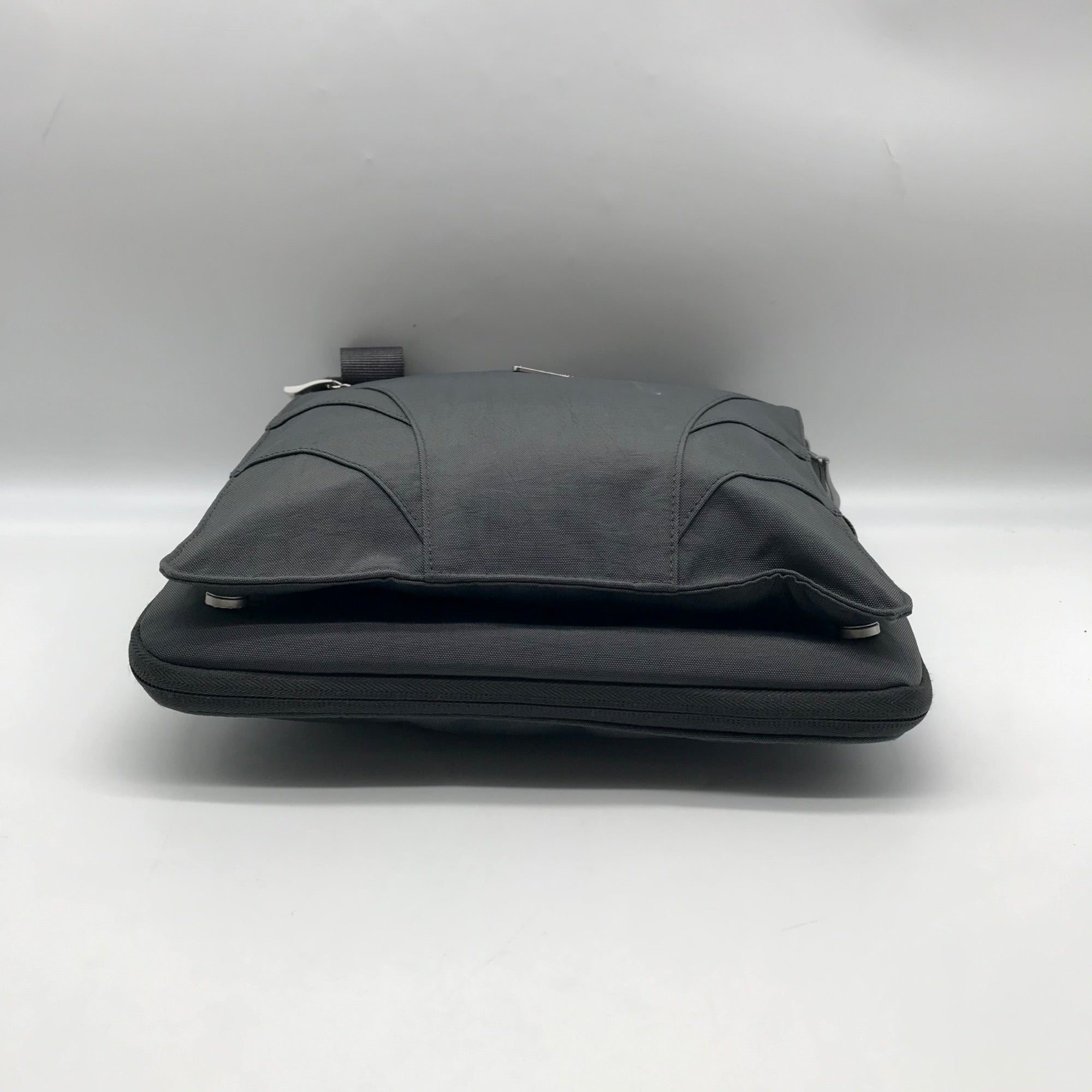 Baggallini Gray Nylon North South Crossbody