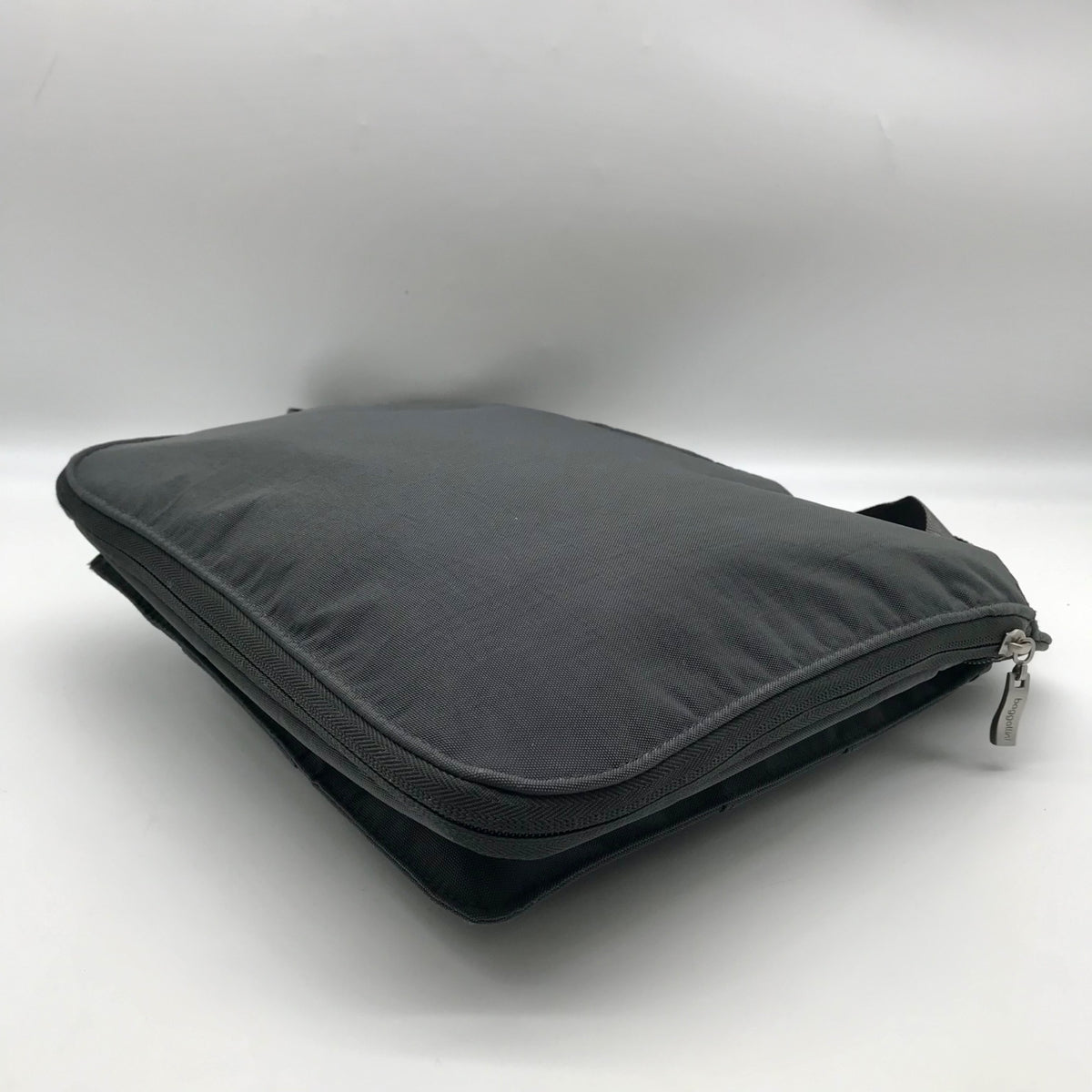 Baggallini Gray Nylon North South Crossbody