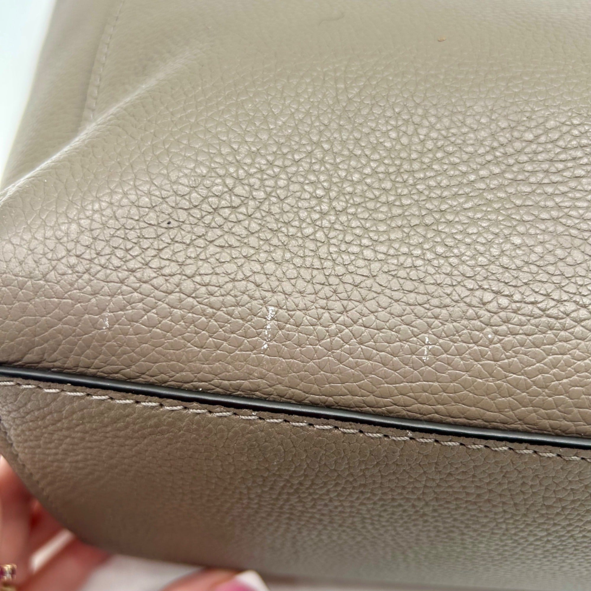 Coach Soft Grey Turn-lock Chain Tote Bag 57107