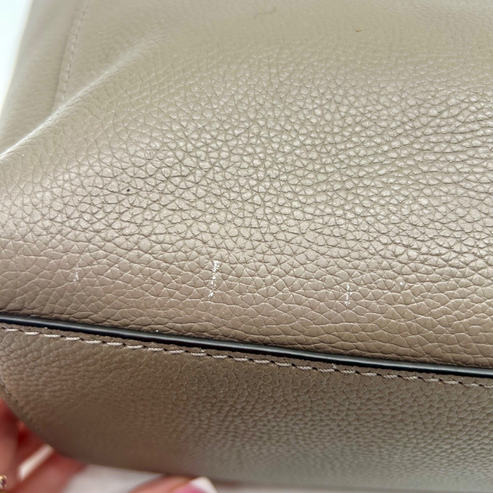 Coach Soft Grey Turn-lock Chain Tote Bag 57107