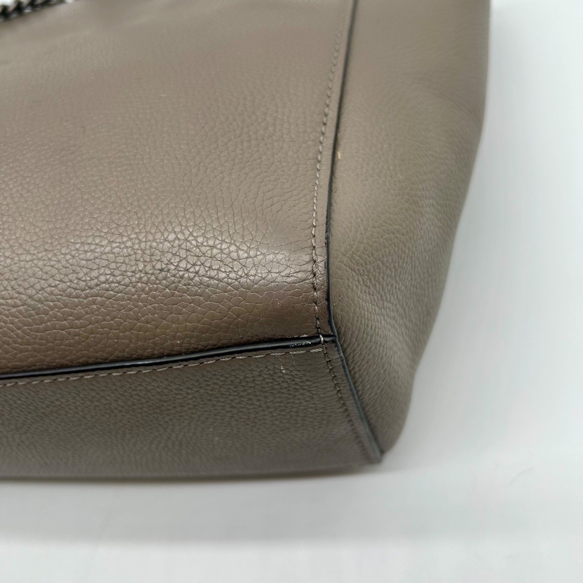 Coach Soft Grey Turn-lock Chain Tote Bag 57107