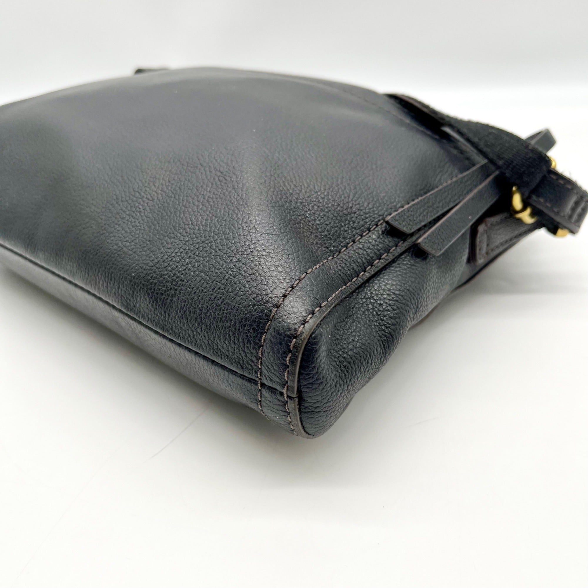 Fossil Black Leather Vintage Crossbody Bag