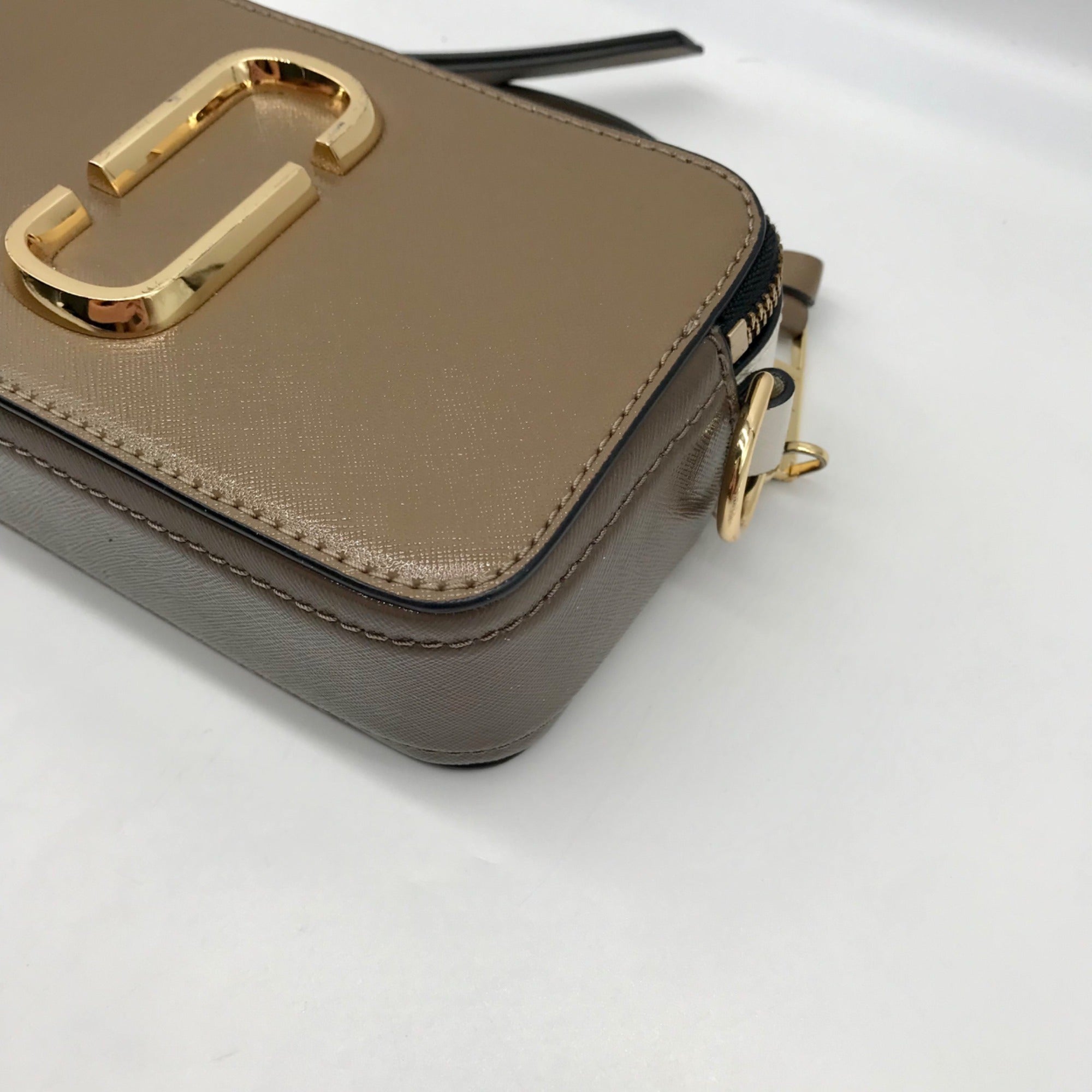 Marc Jacobs Taupe Leather Snapshot Crossbody Bag