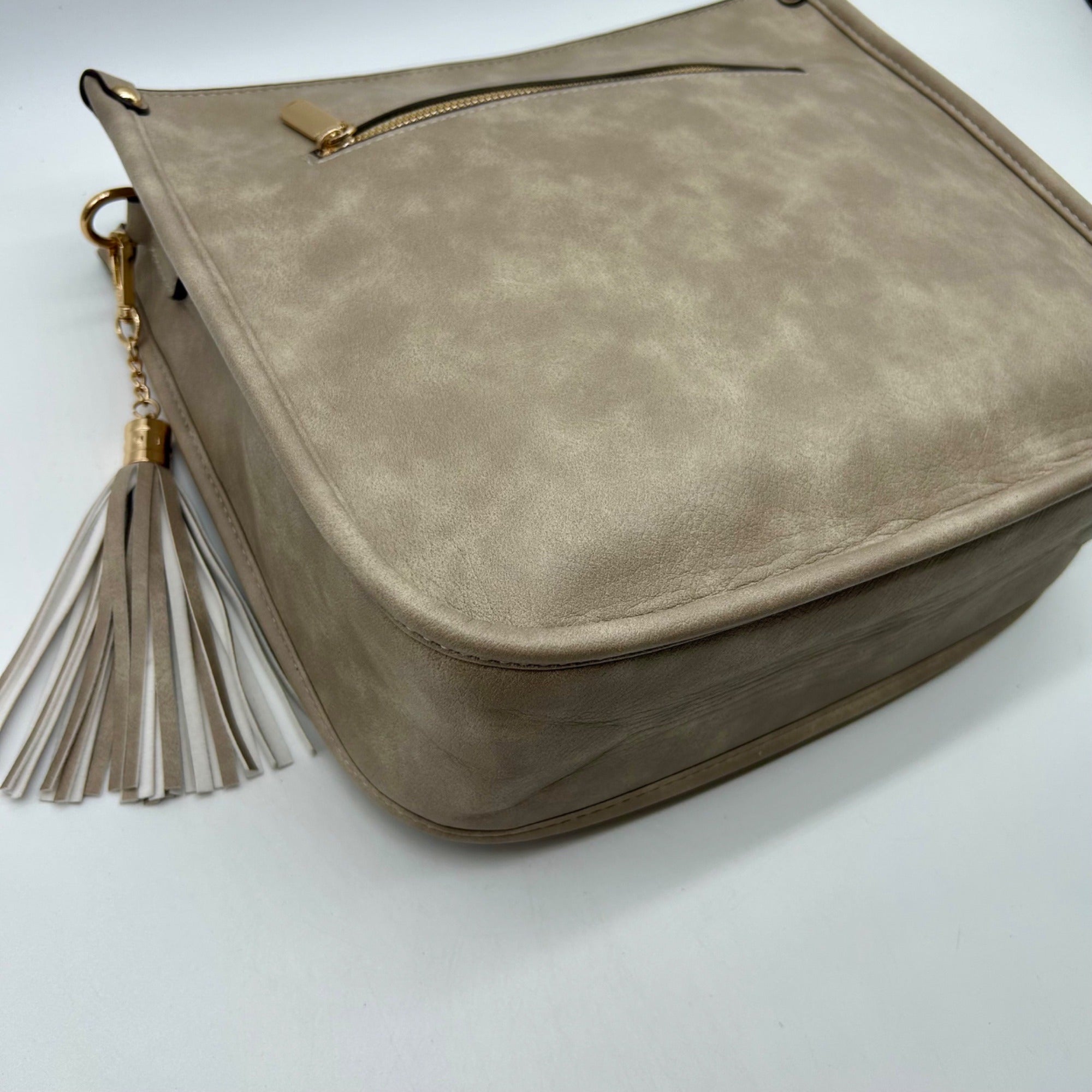 HKCLUF Vegan Leather Hobo Crossbody Bag
